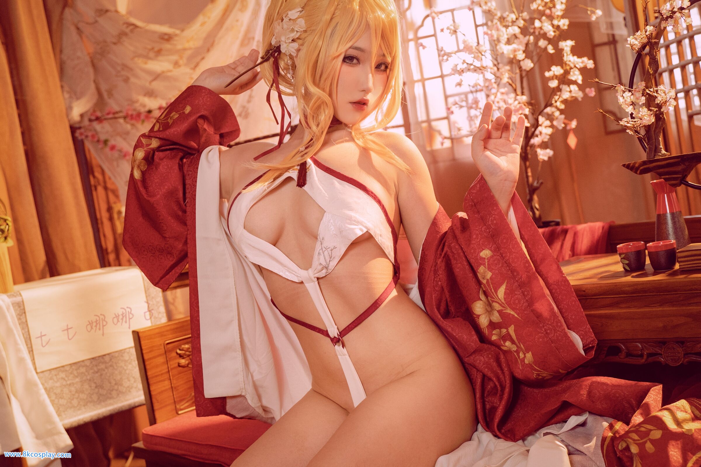 Qi Qi Na Na Zi] Azur Lane Glorious New Year (Main Video + Selfie)