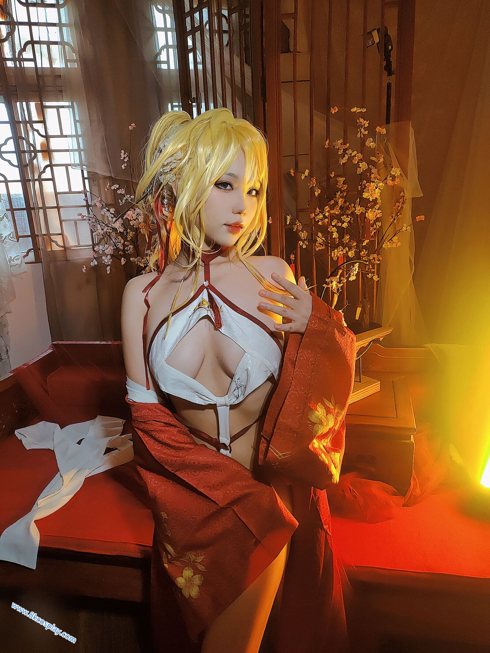 Qi Qi Na Na Zi] Azur Lane Glorious New Year (Main Video + Selfie)