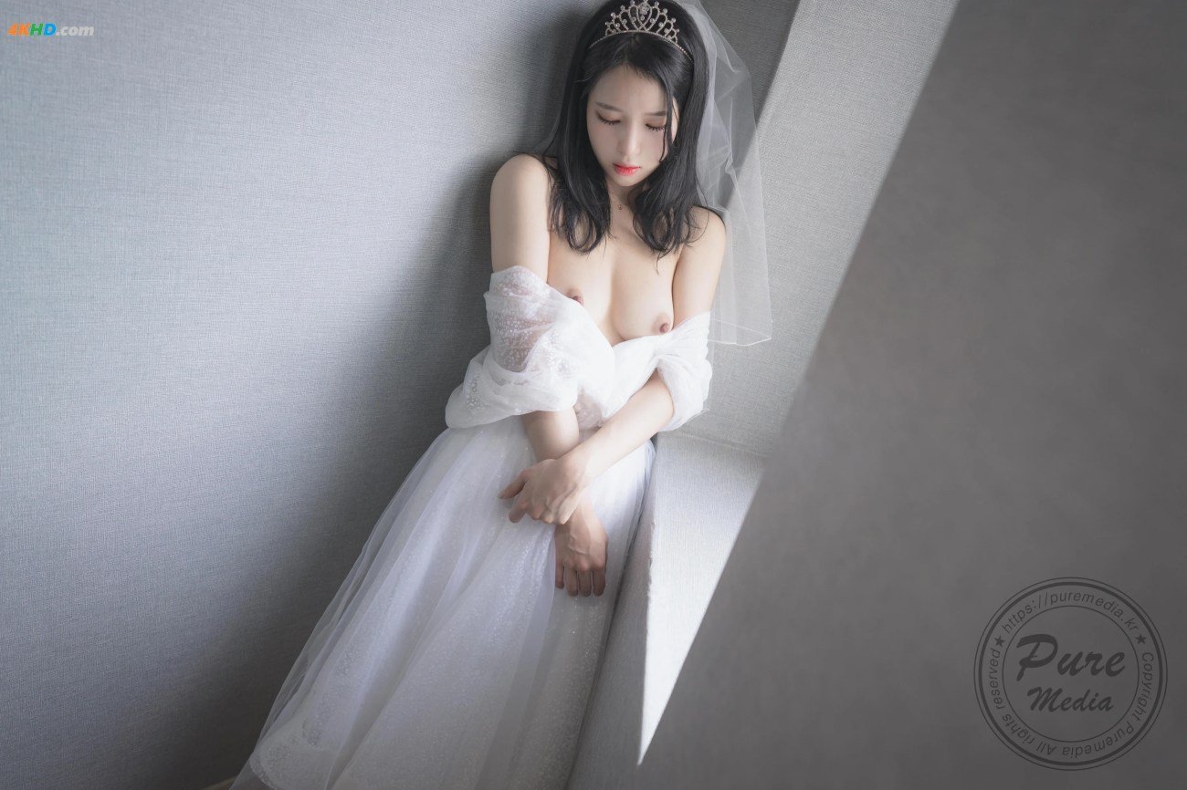 Yeha cô dâu đêm tân hôn cosplay