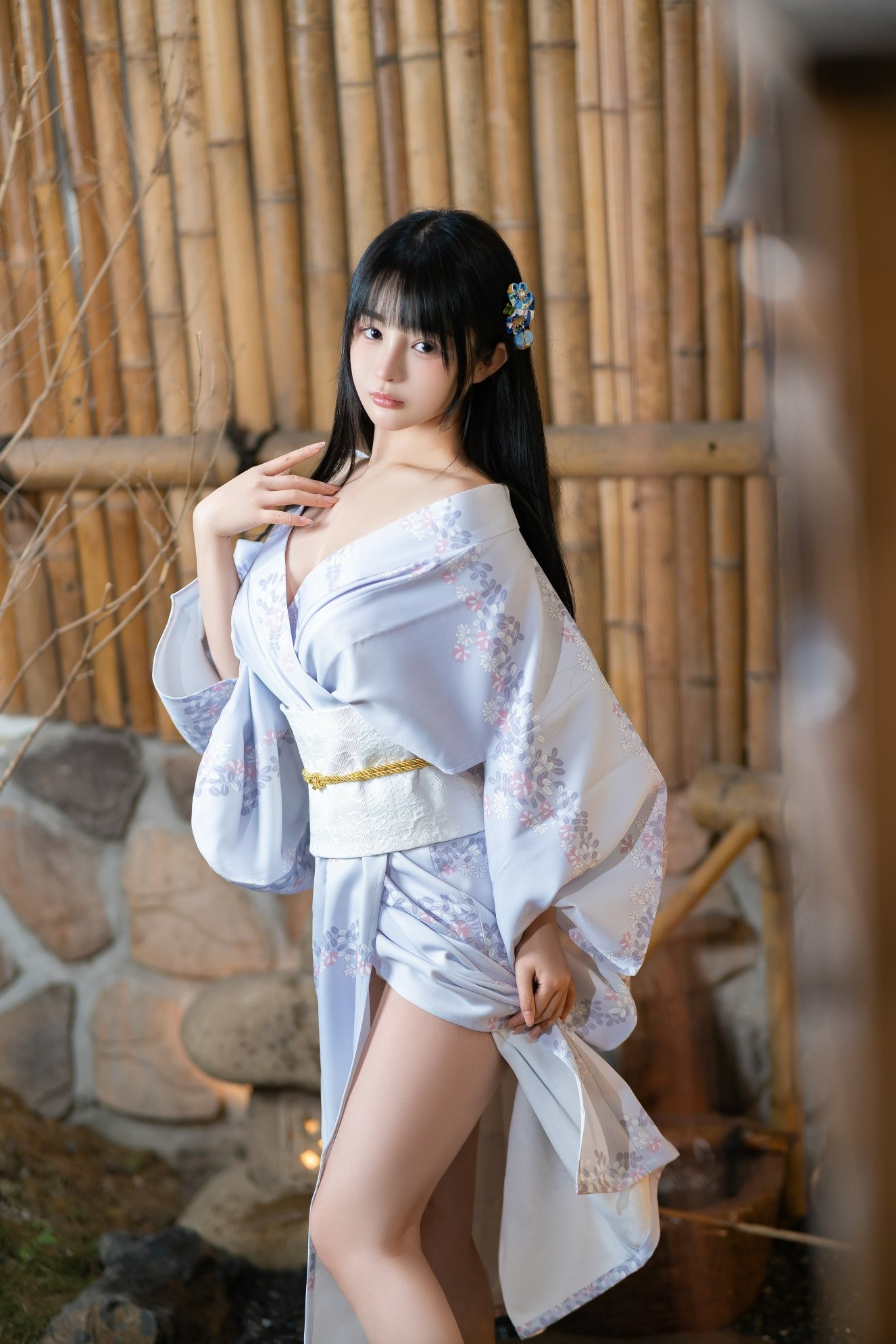 ซากุไร นิงนิง และกิโมโนยูกาตะ