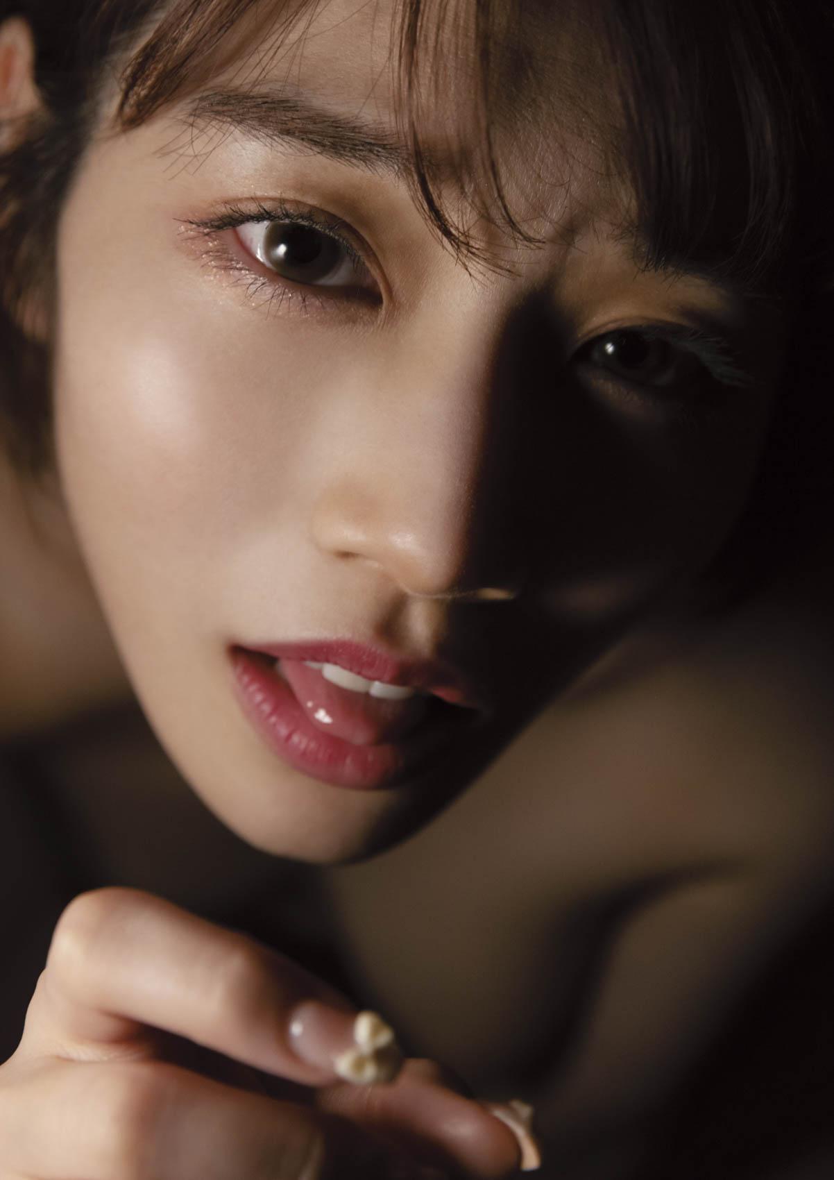 Tập ảnh Kahoku Saika 'Love Letter' 98P