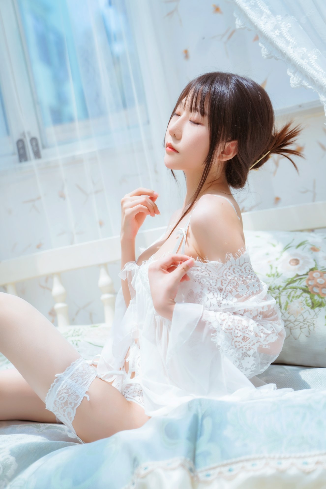 Hương Thảo Meo Lộ Lộ Số 001 Thiếu Nữ Nhà Kính