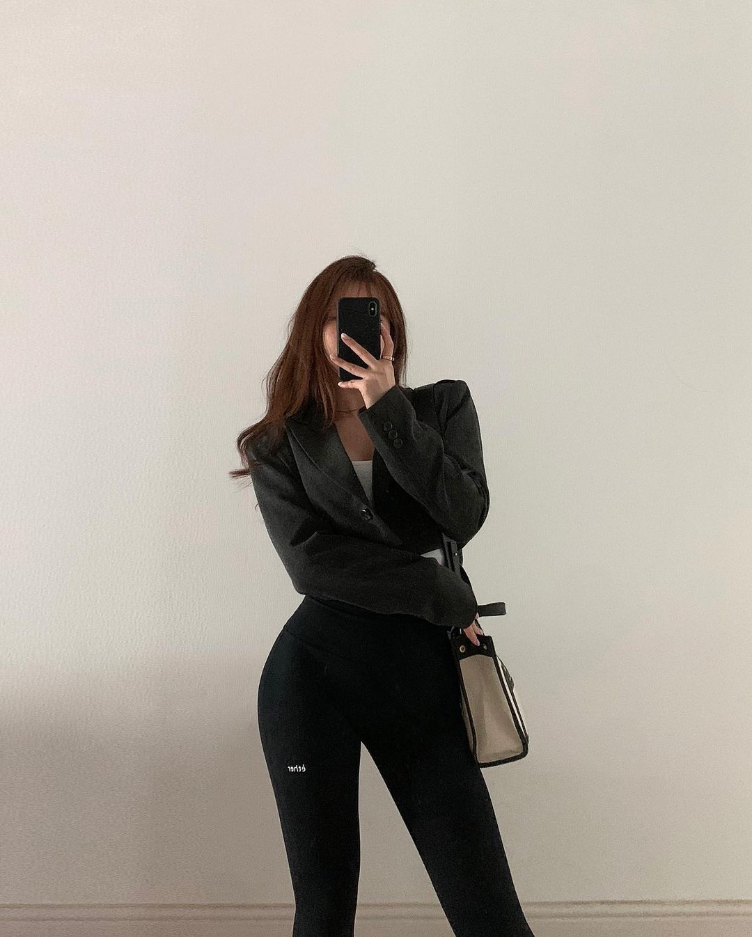 馬格爾-娜娜.un