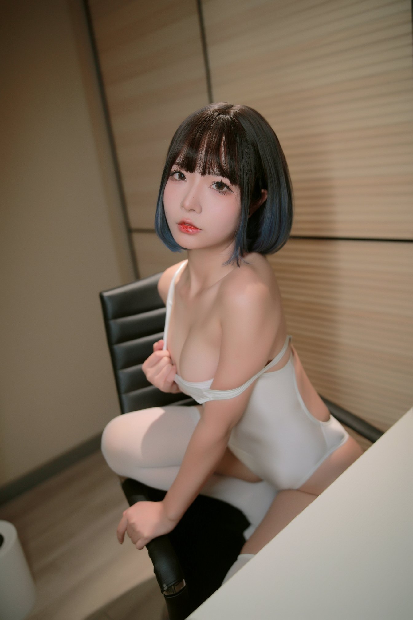 Yuuhui Jade Hui Vol. 022 Swimming Department Junior