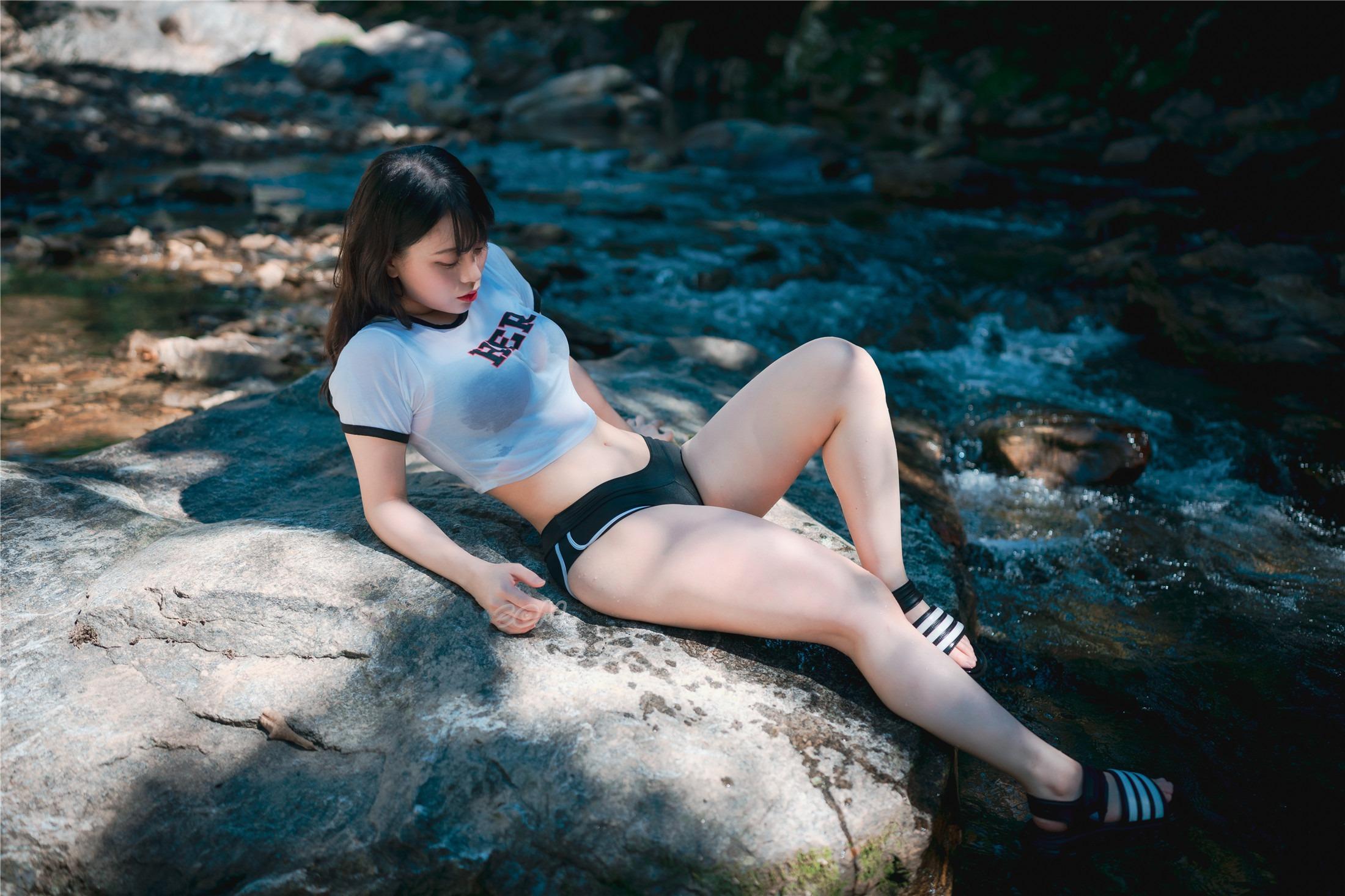 DJAWA Photo - ZziZzi - Chuyến Đi Hè Tập 3 143P