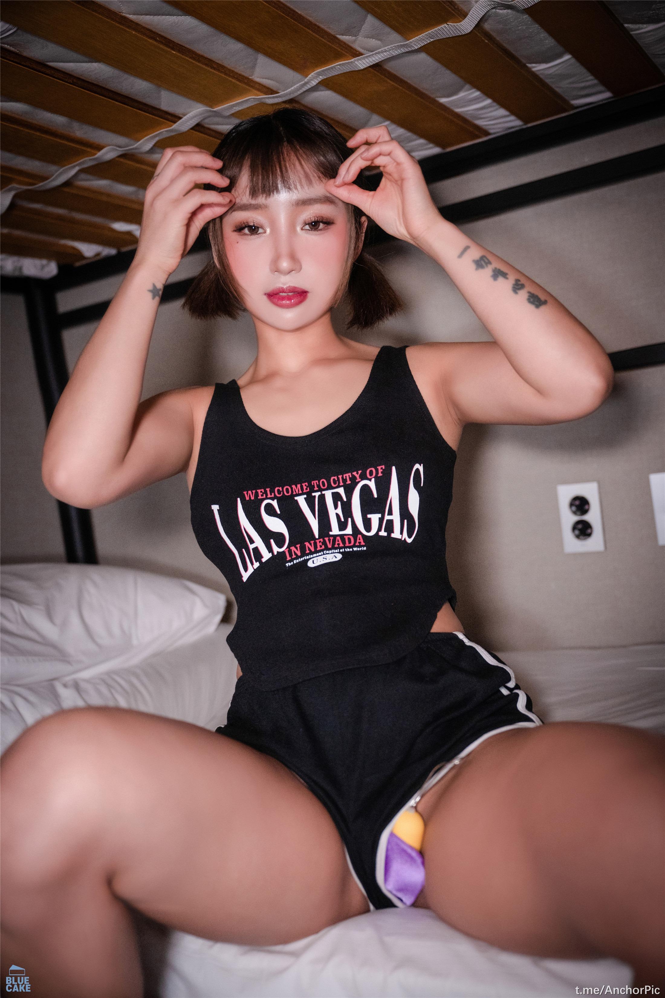 BLUECAKE] Booty Queen - Tình yêu trong ký túc xá 95P
