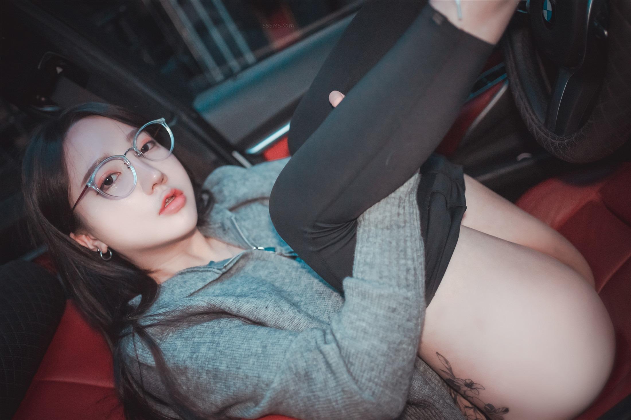 DJAWA 相片 - 孫藝銀 (손예은) - 駕駛我的車 71P