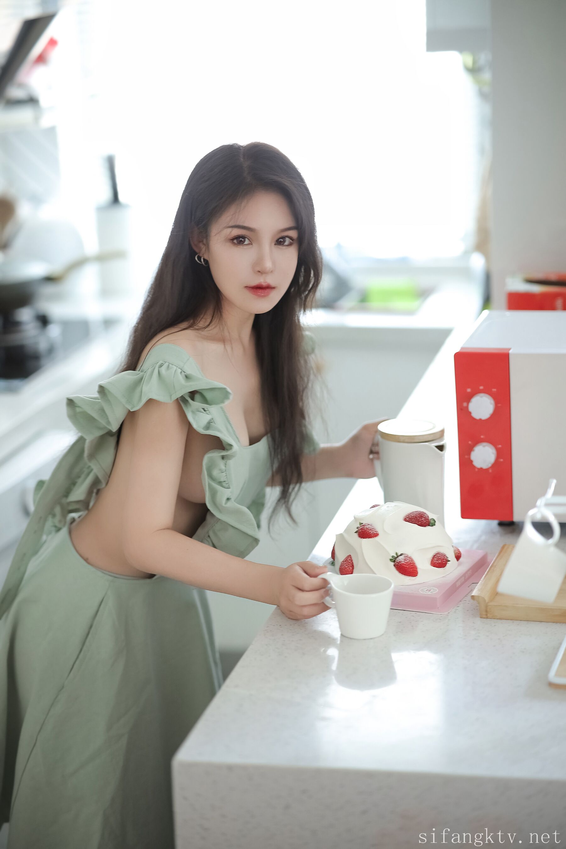 Tao Nuan Jiang - Sexy Cook