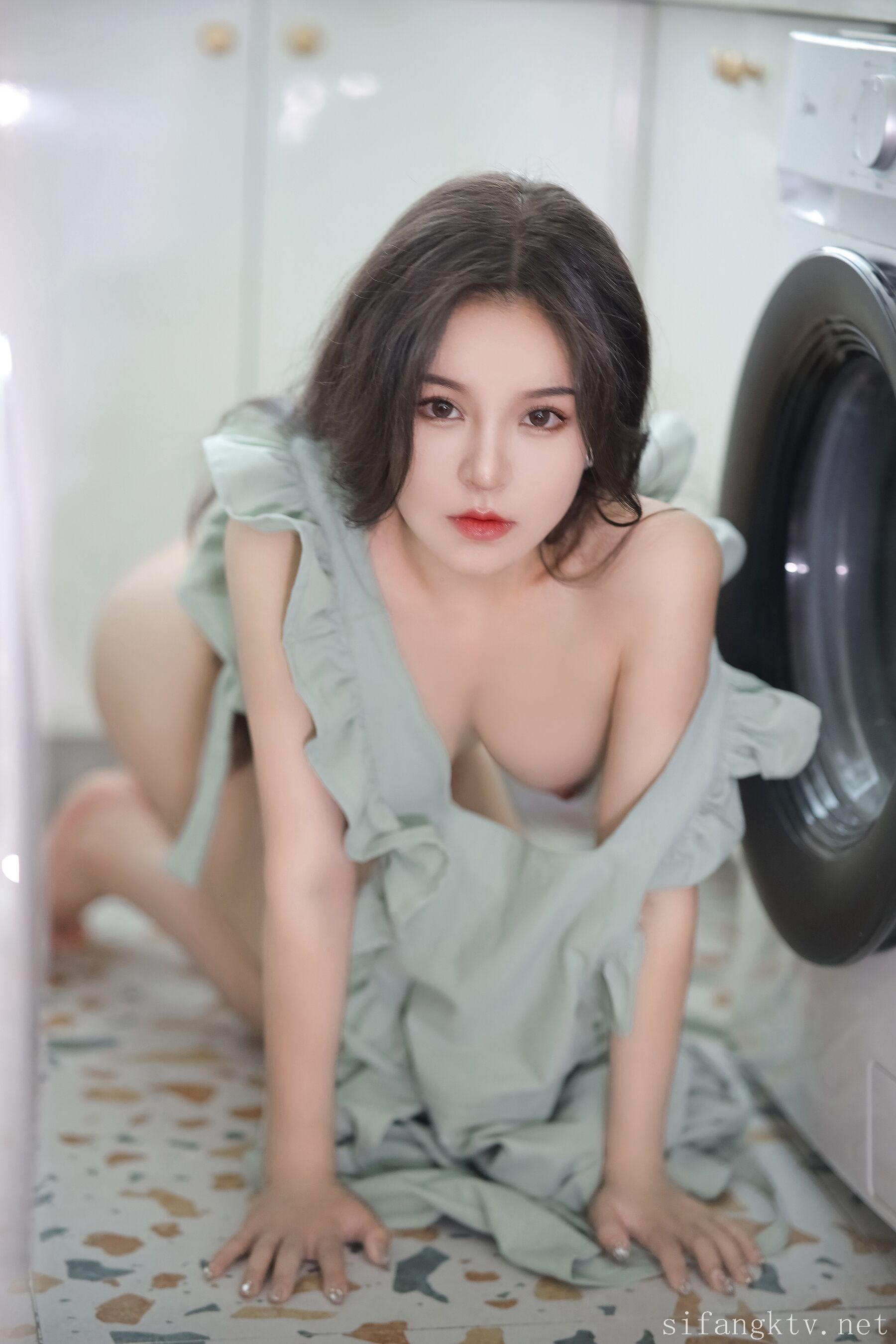 Tao Nuan Jiang - Sexy Cook