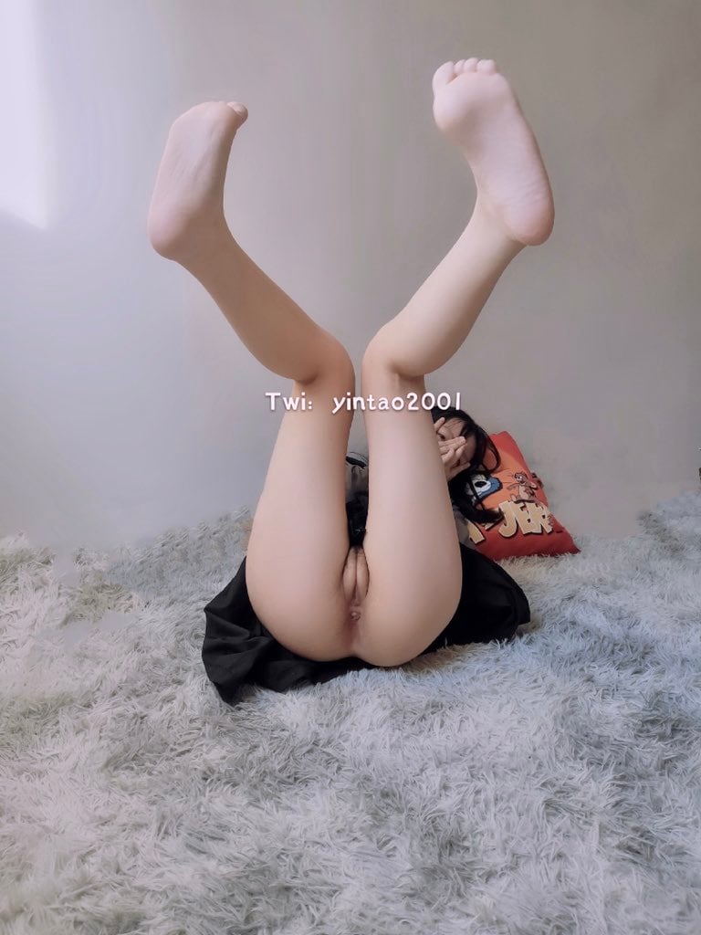 Twitter Influencer - The Depreciated Little Cherry