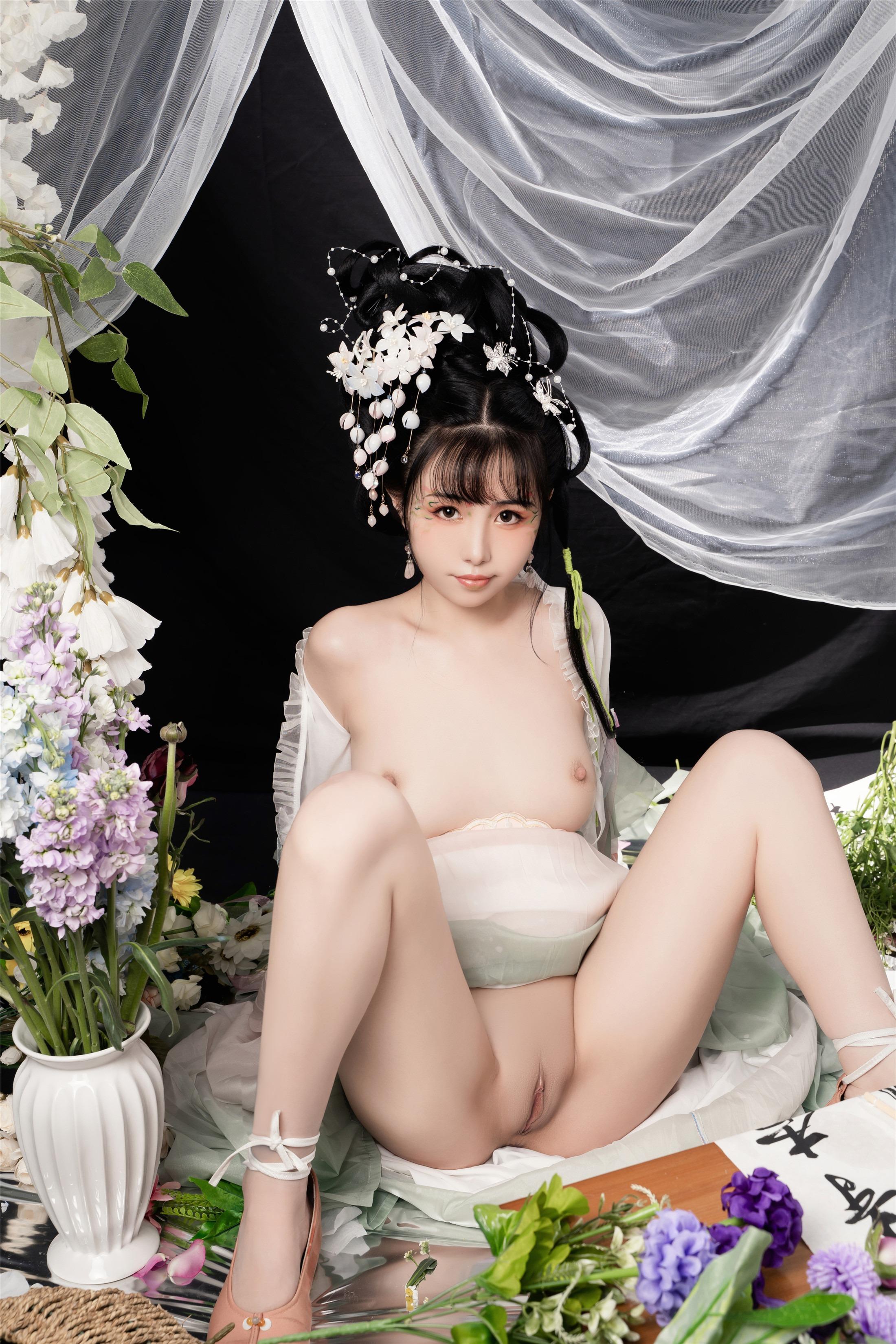 ミャオシャオジ - 花間集 83P