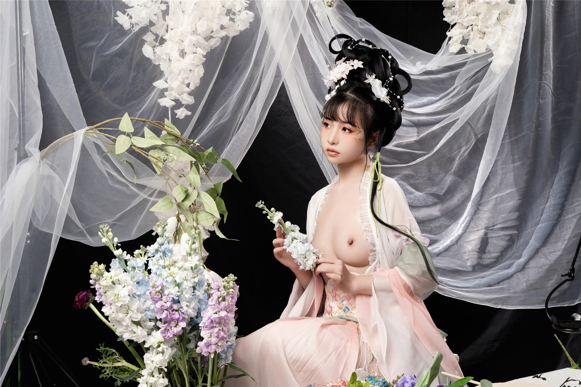 Miao Xiao Ji - Hoa Gian Tập 83P