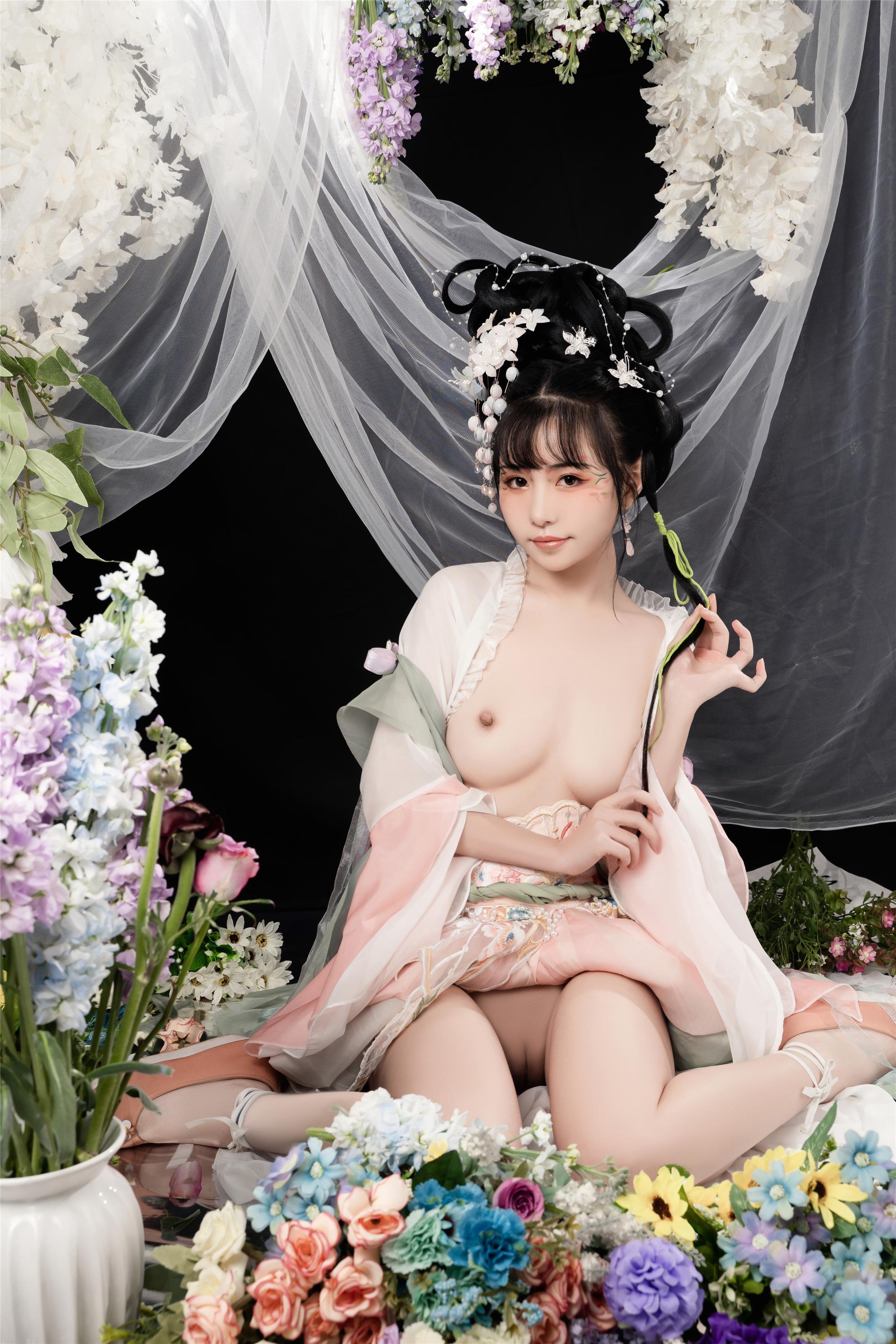 ミャオシャオジ - 花間集 83P