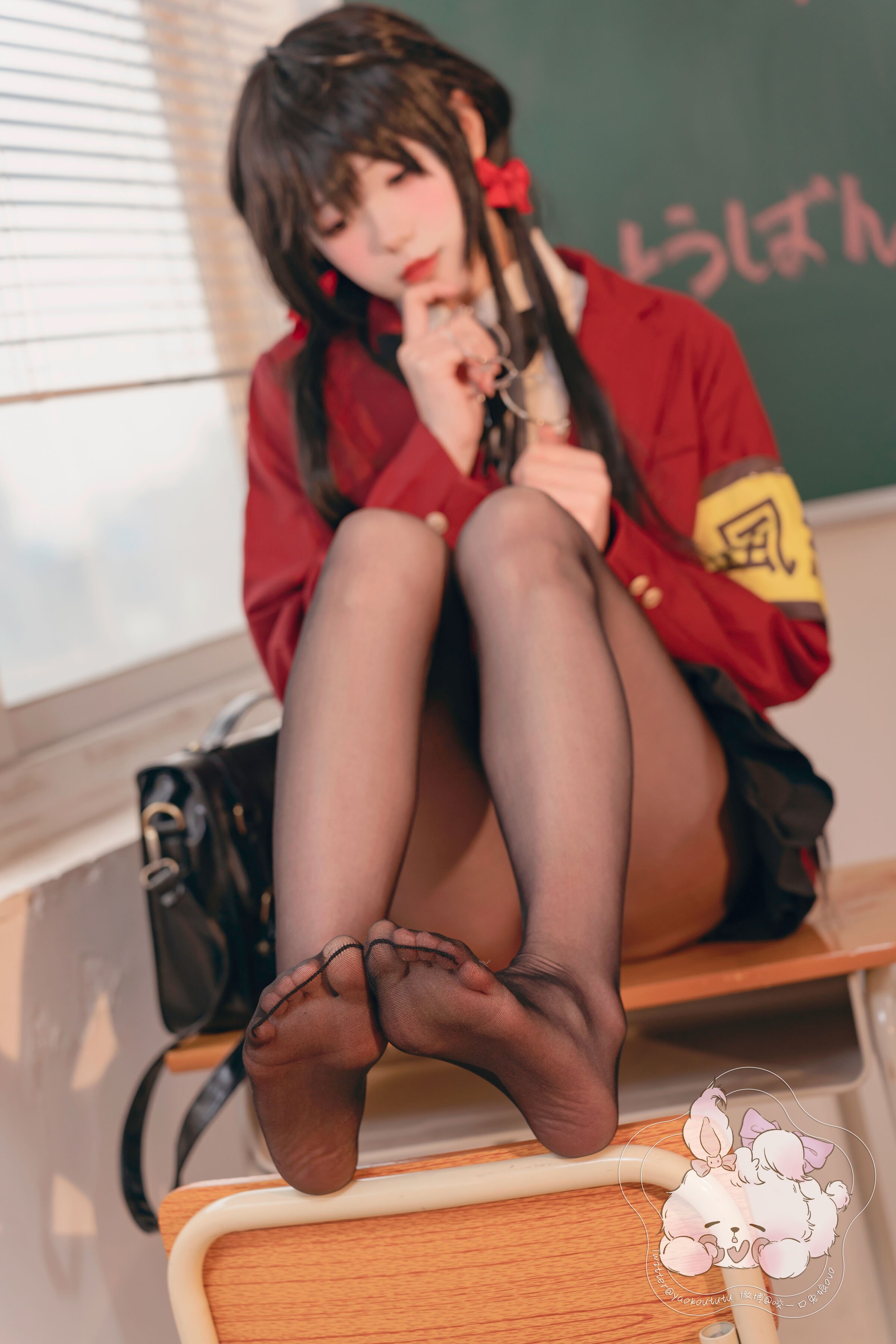 Bite a Bite of Rabbit Mother ovo - Feng, the Discipline Committee Member