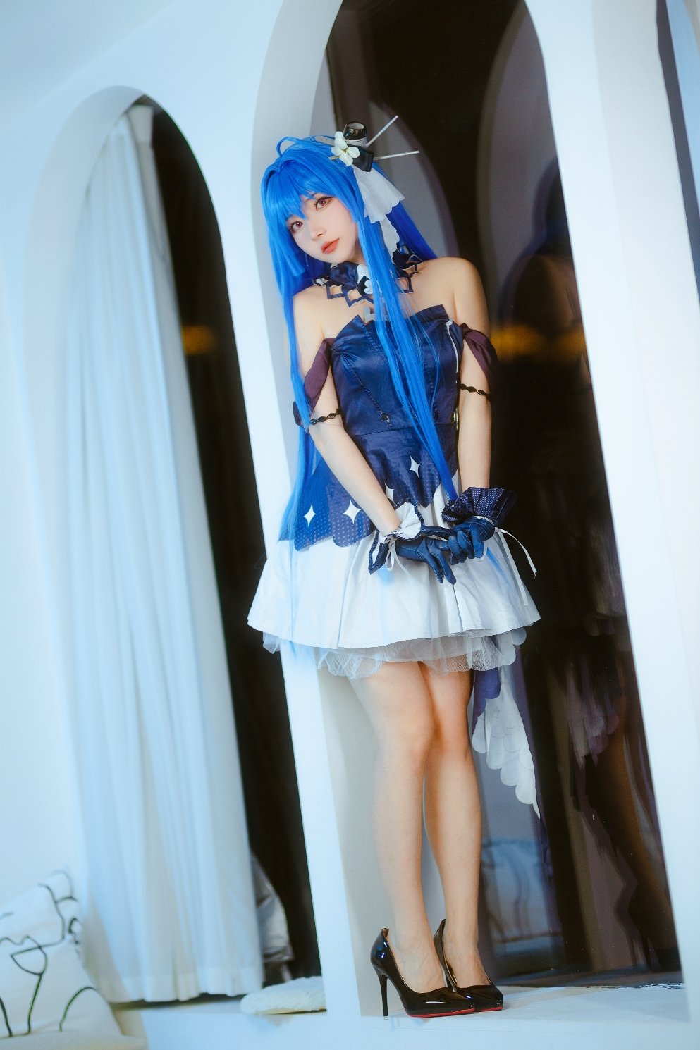 It is three, not world w, Nikke Goddess of Victory: Helena Bondage
