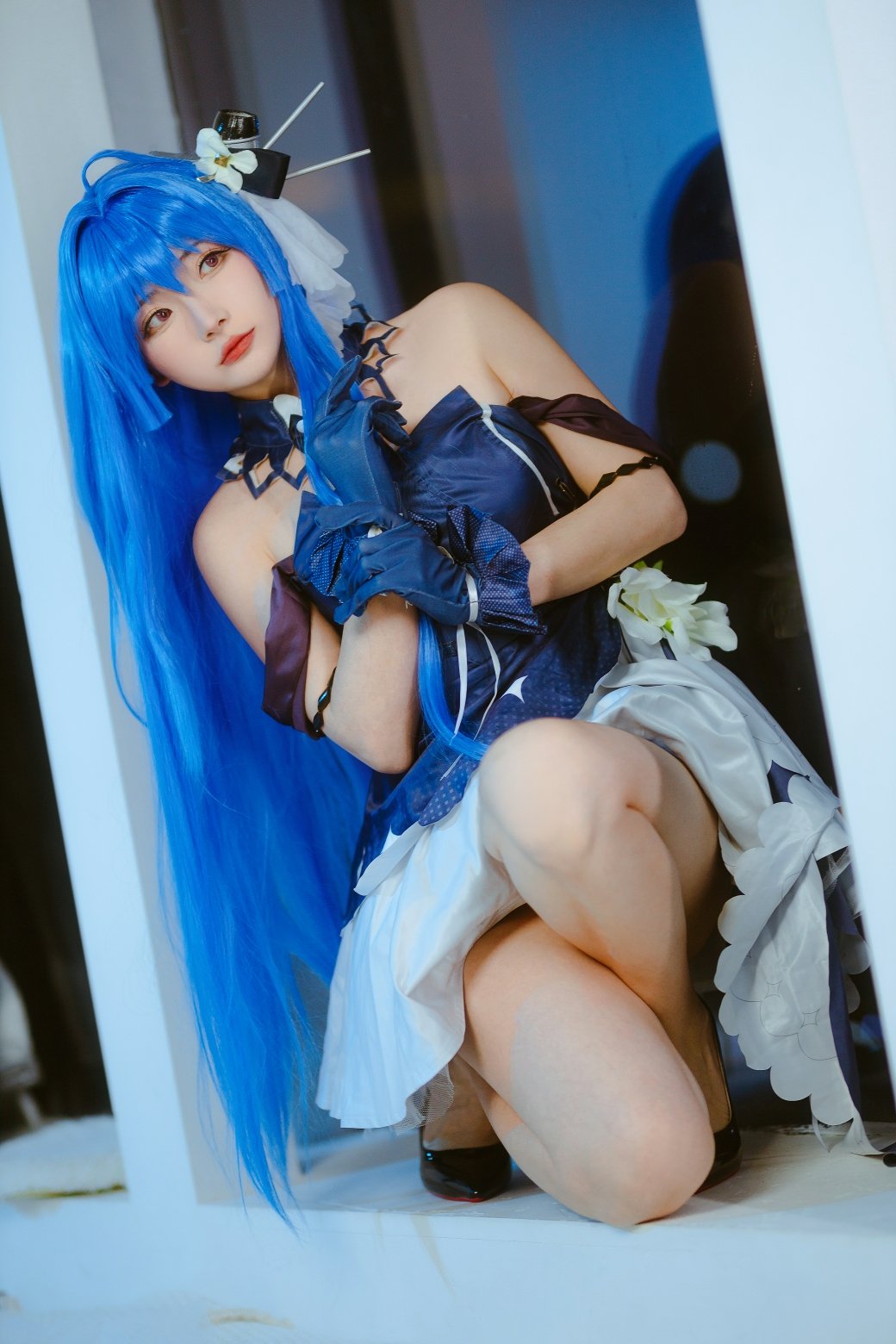 三は世ではないw Nikke 勝利の女神 · ヘレナ 縛り