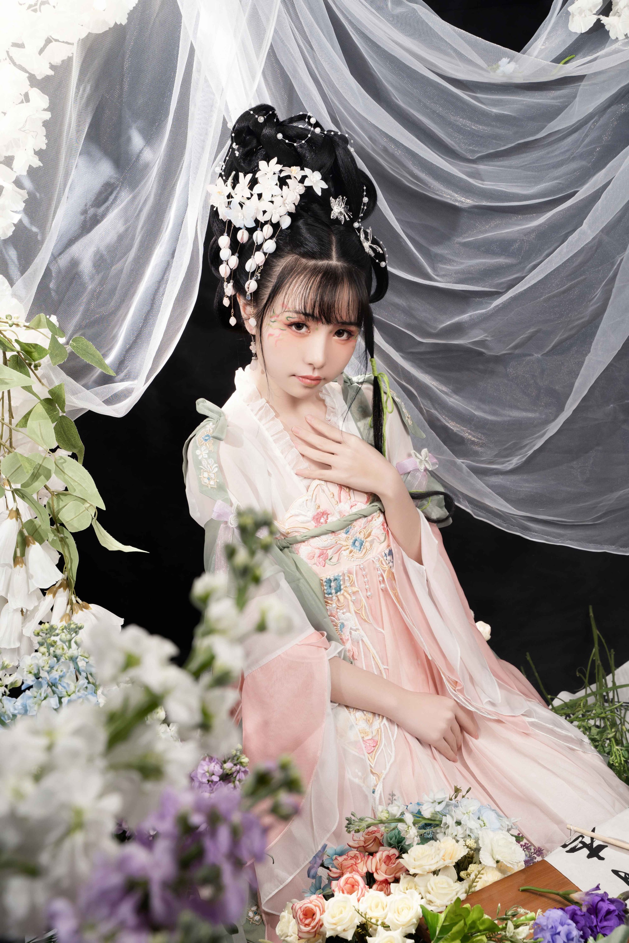 爆機少女喵小吉 – 花間集