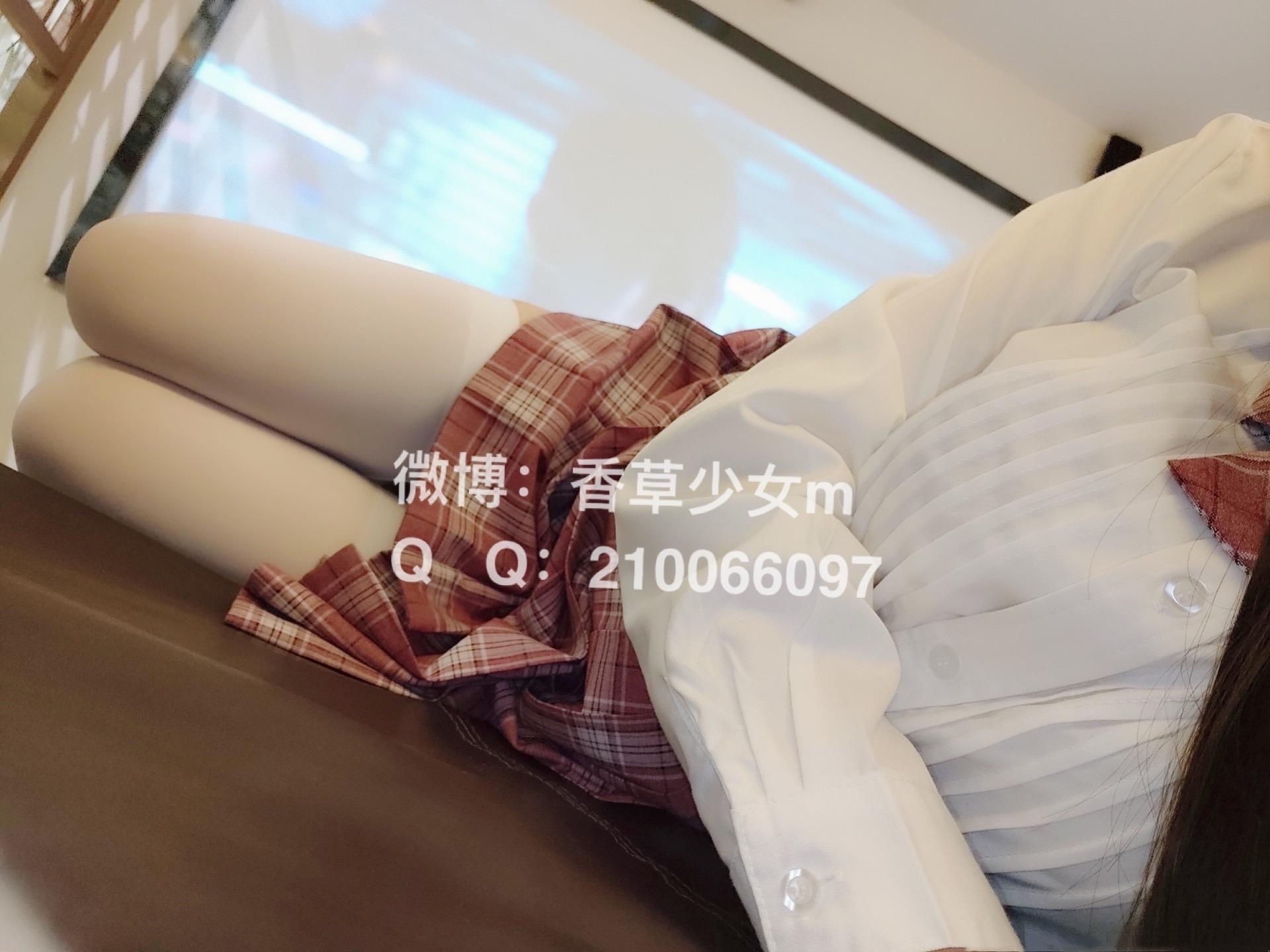香草少女m 粉色制服