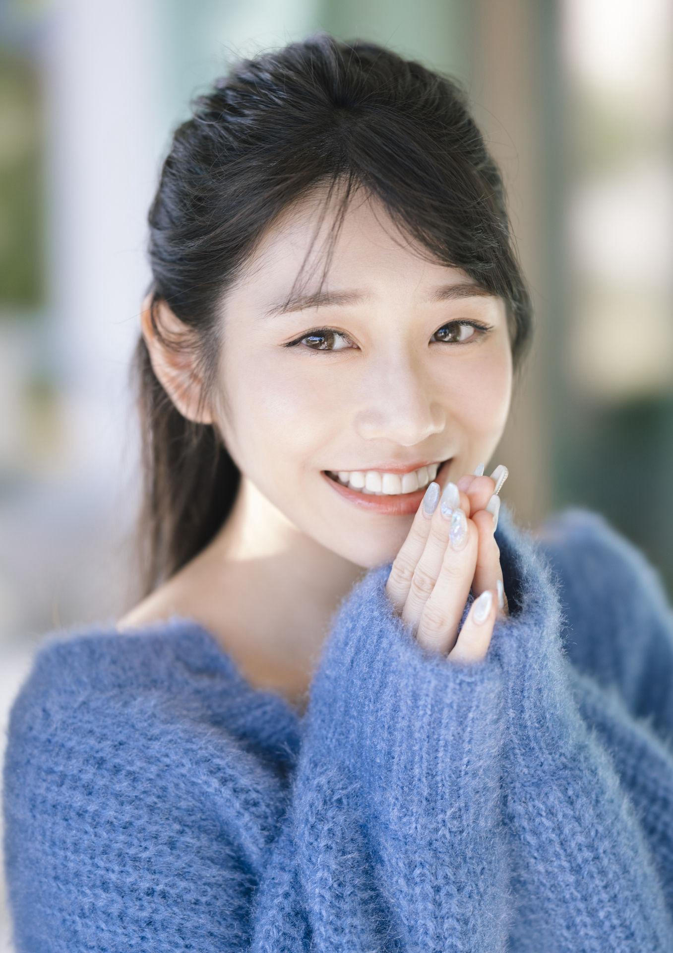 河北彩花寫真集「So in Love」78P