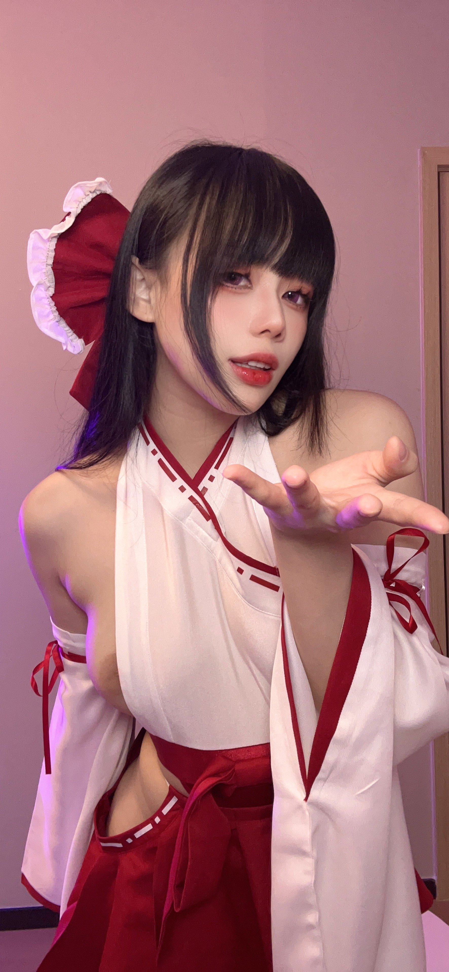 Jiuyan – The Shrine Maiden's Love