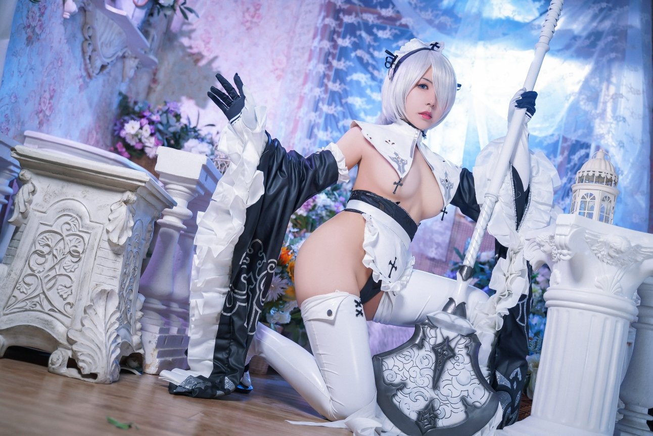 Hu Sen Sen No. 004 2B Maid