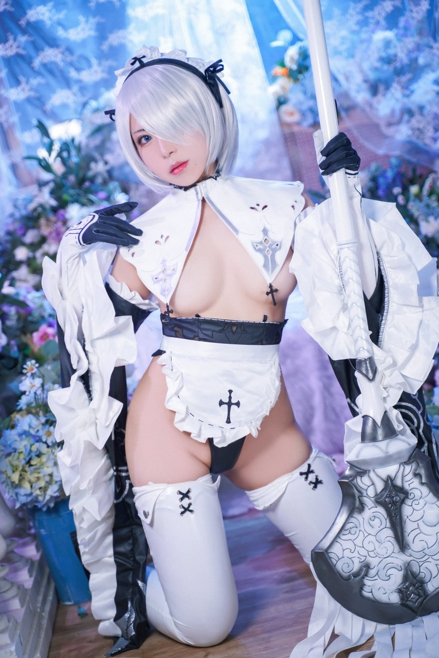Hu Sen Sen No. 004 2B Maid