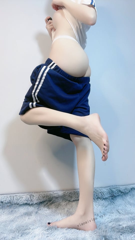 鹿八歳ベイビ - 不良な学妹