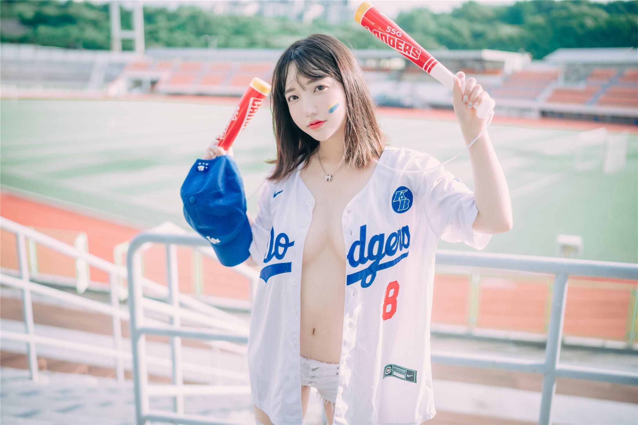 [DJAWA] Son Ye-Eun (손예은) - Cheer Up in the Summer 126P