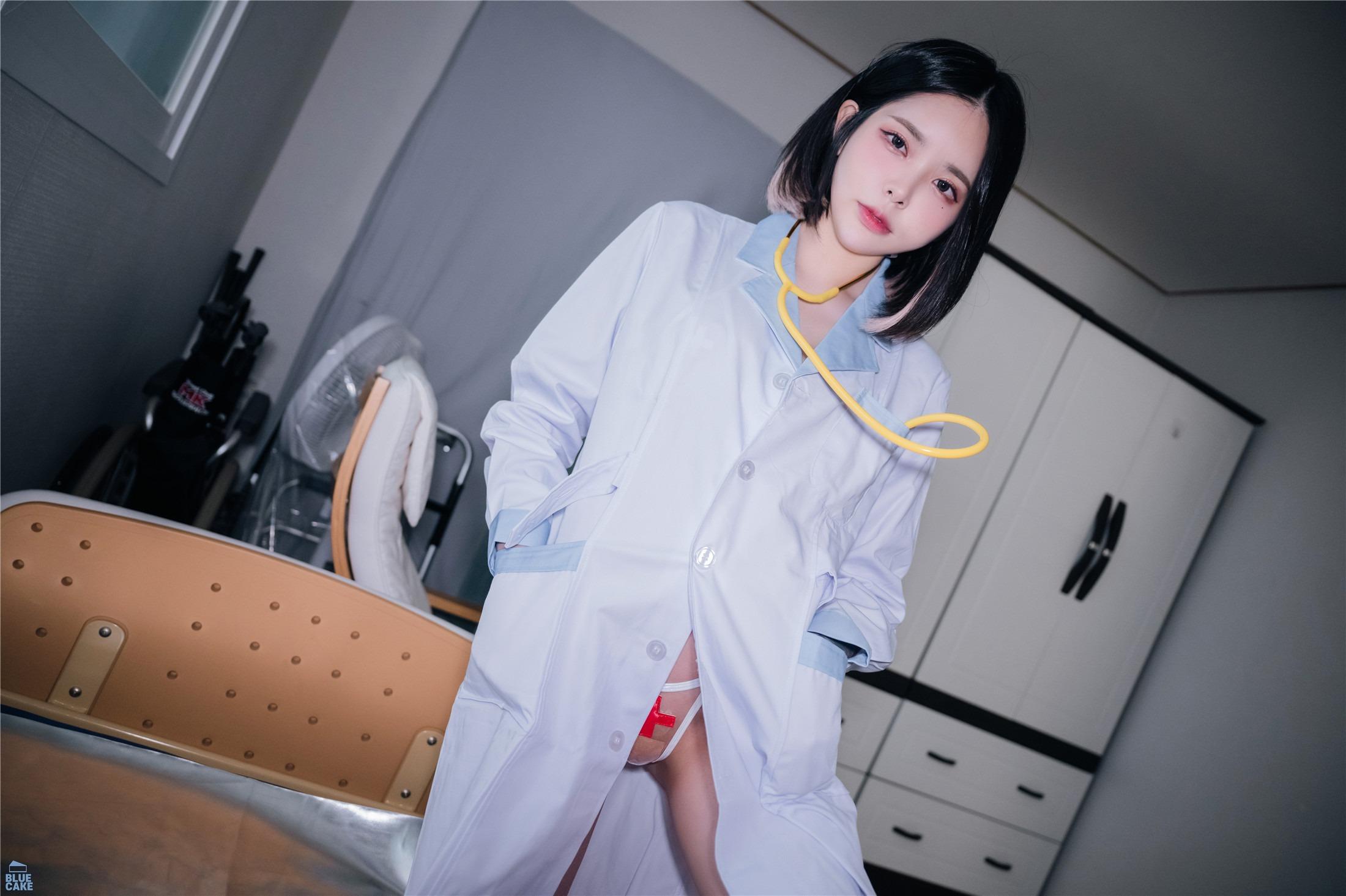 BLUECAKE] Hikari Tập 04: BAD DOCTOR Succubus RED+ 146 Trang