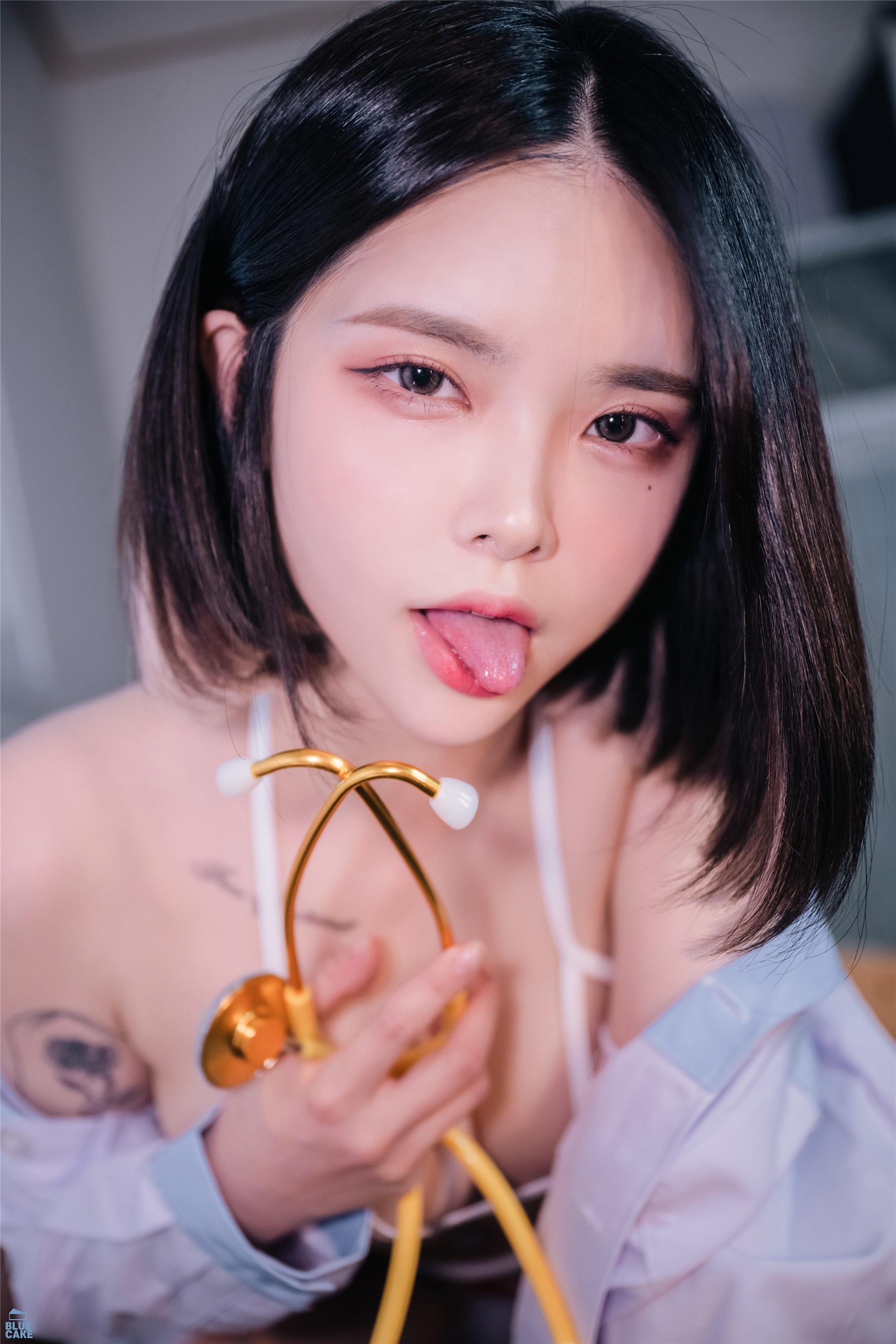[BLUECAKE] Hikari Vol.04 BAD DOCTOR Succubus RED+ 146P
