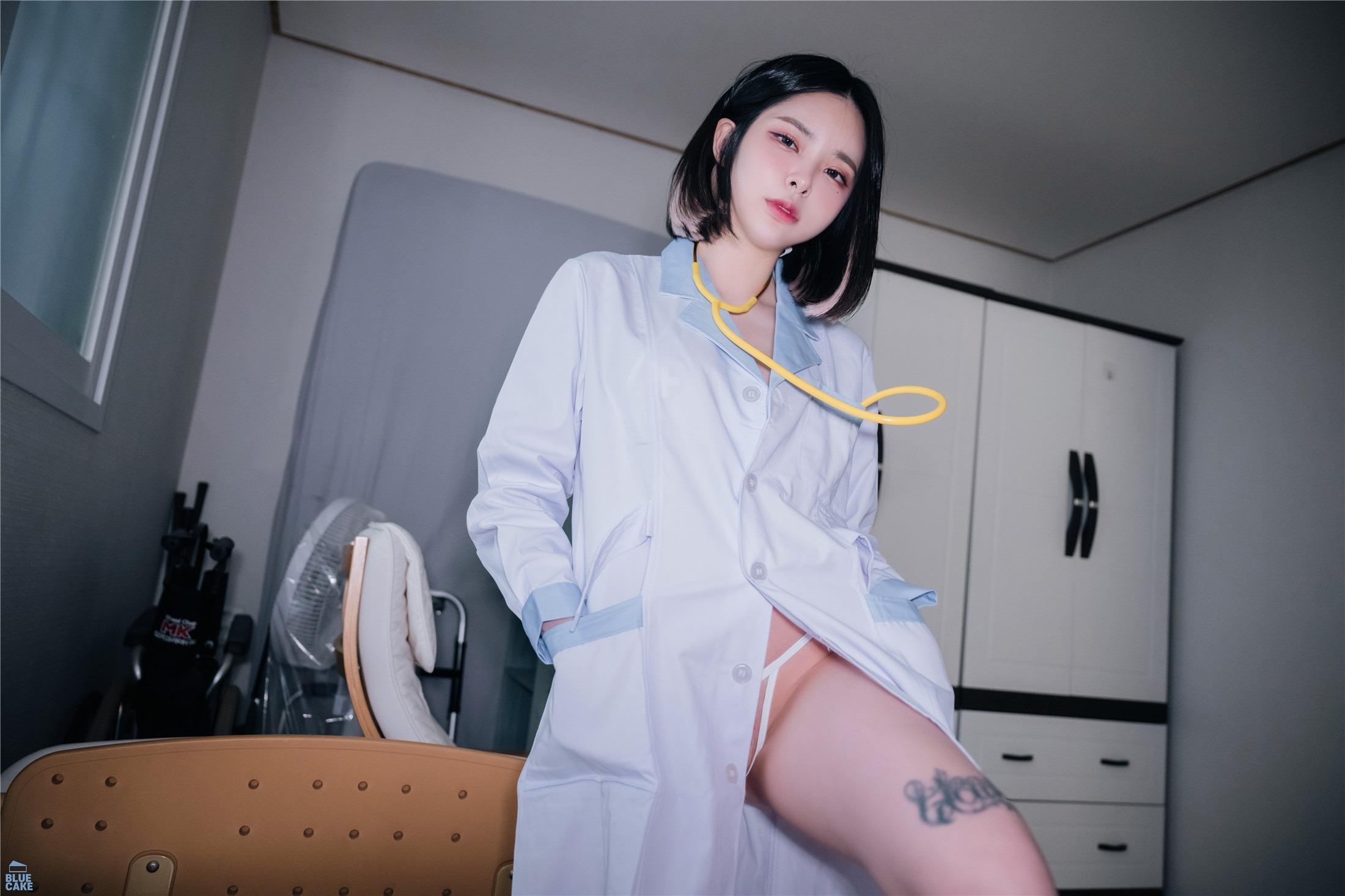 BLUECAKE] Hikari Tập 04: BAD DOCTOR Succubus RED+ 146 Trang