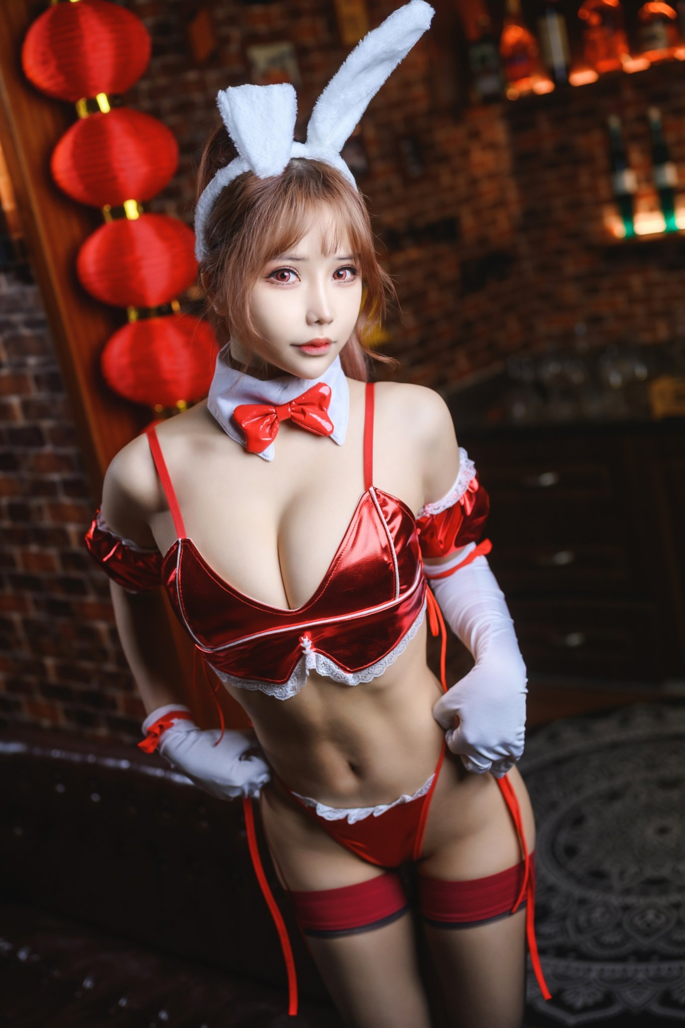 抱走莫子A - 兔色撩人