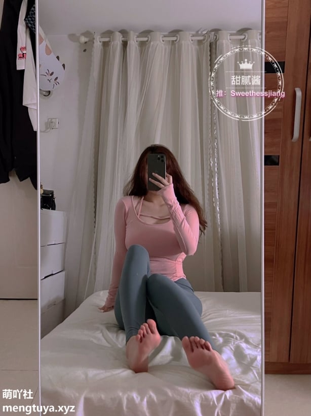甜腻酱 Sweethessjiang - Phản Sai Biểu Ngự Tỷ Ảnh Chụp Riêng Hợp Tập