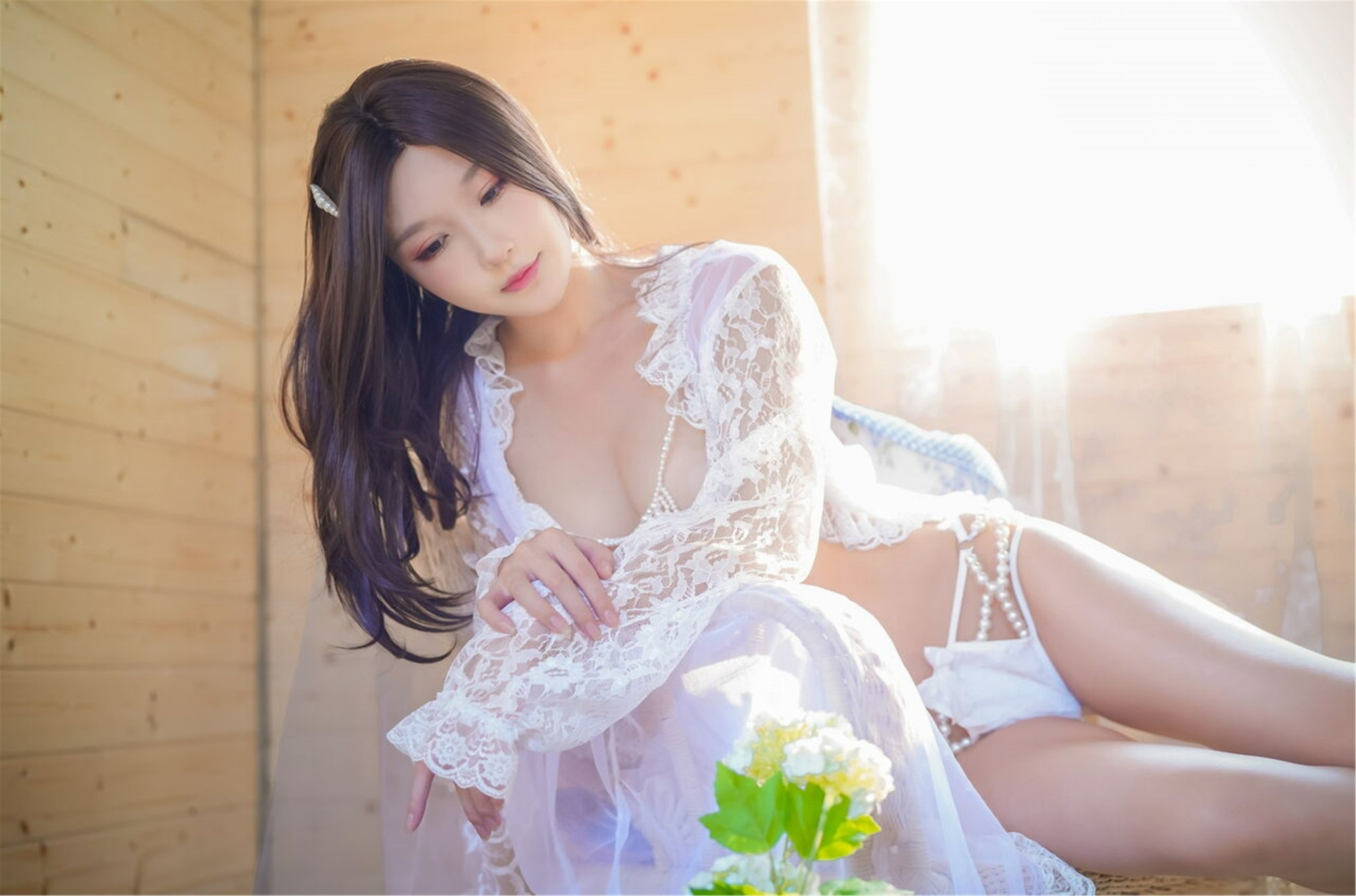 Abao is also a bunny girl NO.073, crowned in November