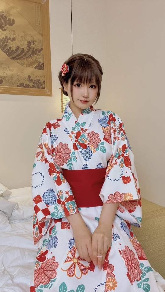 nyako喵子 Electronic Version 41 Japanese Romantic + Selfie