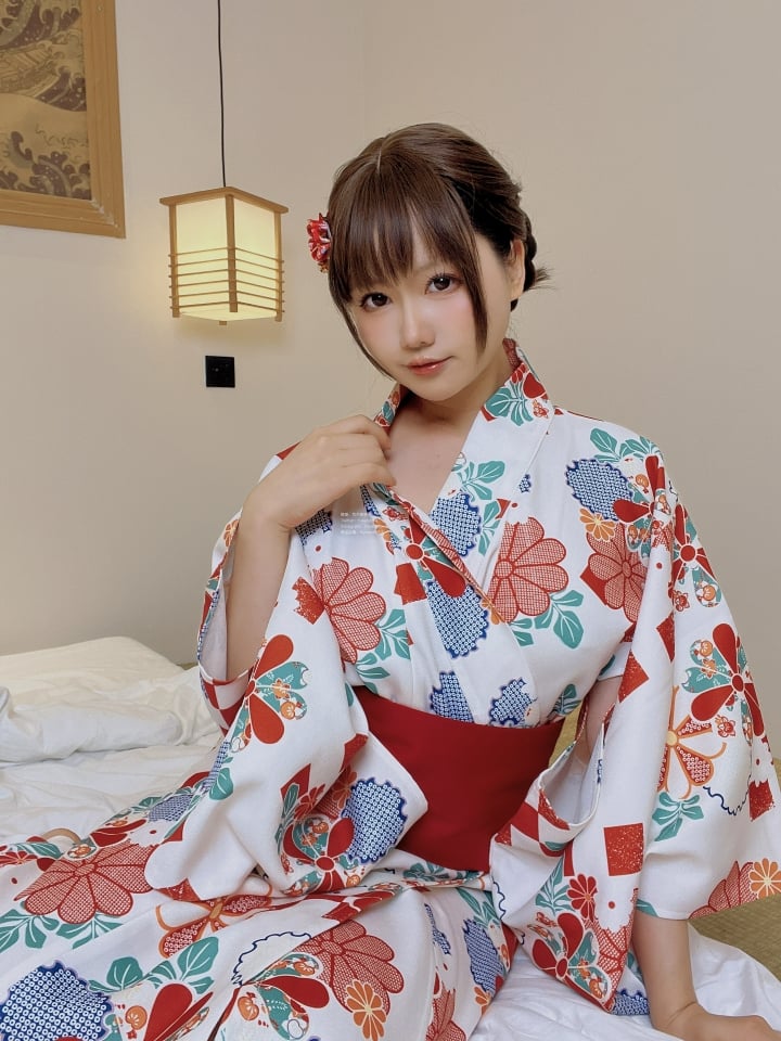 nyako喵子 Electronic Version 41 Japanese Romantic + Selfie