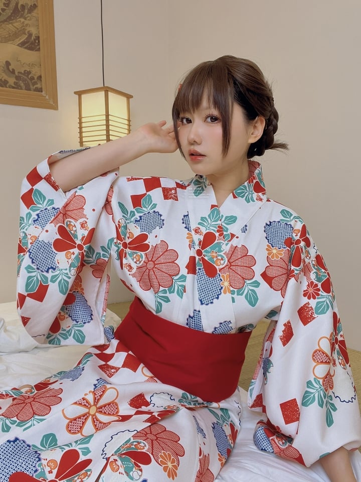 nyako喵子 Electronic Version 41 Japanese Romantic + Selfie