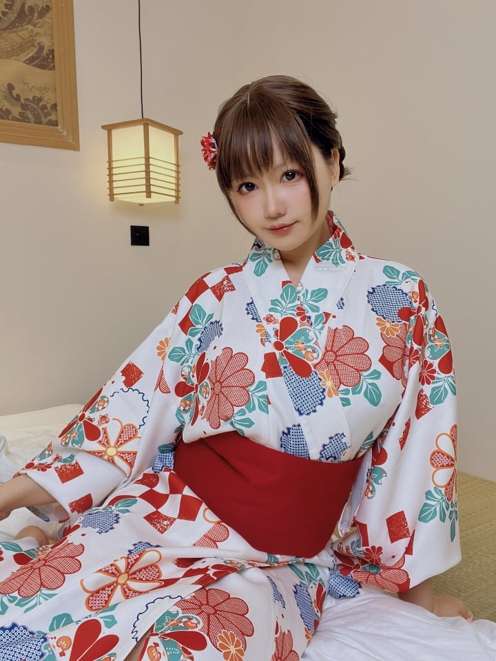 nyako喵子 Electronic Version 41 Japanese Romantic + Selfie