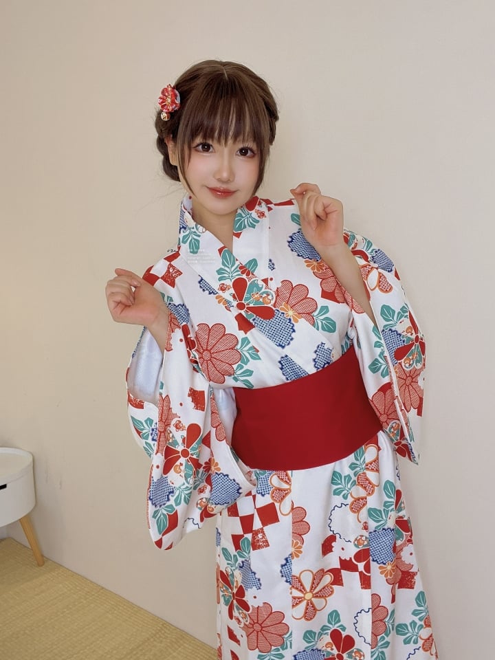nyako喵子 Electronic Version 41 Japanese Romantic + Selfie