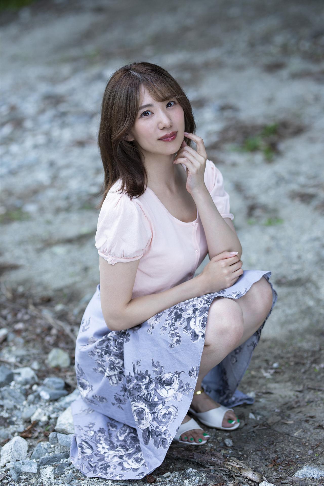 山岸逢花 毛髮裸體攝影集《百花》89P