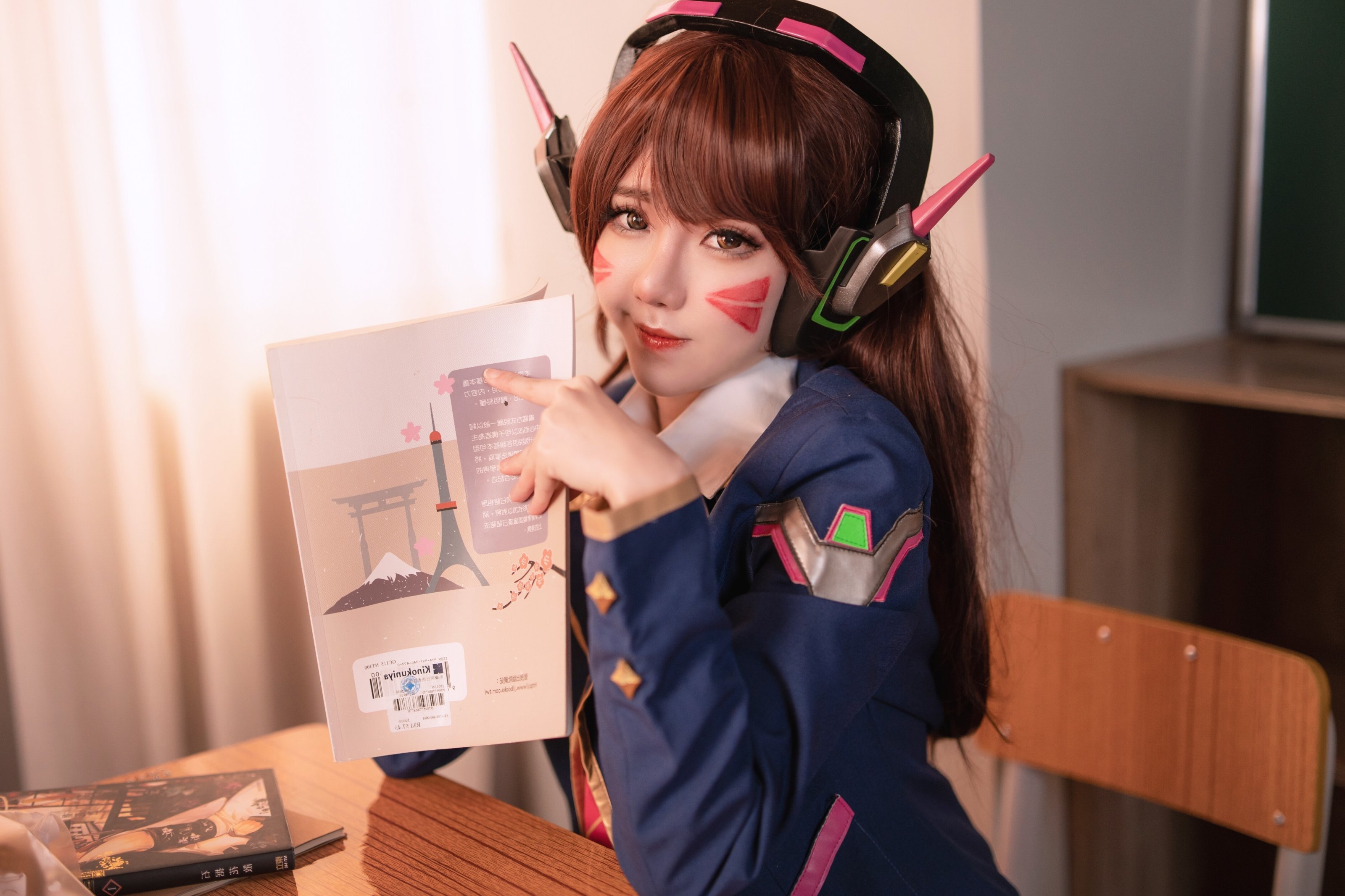 莎莉多拉雪 (Sally Dorasnow) - D.Va