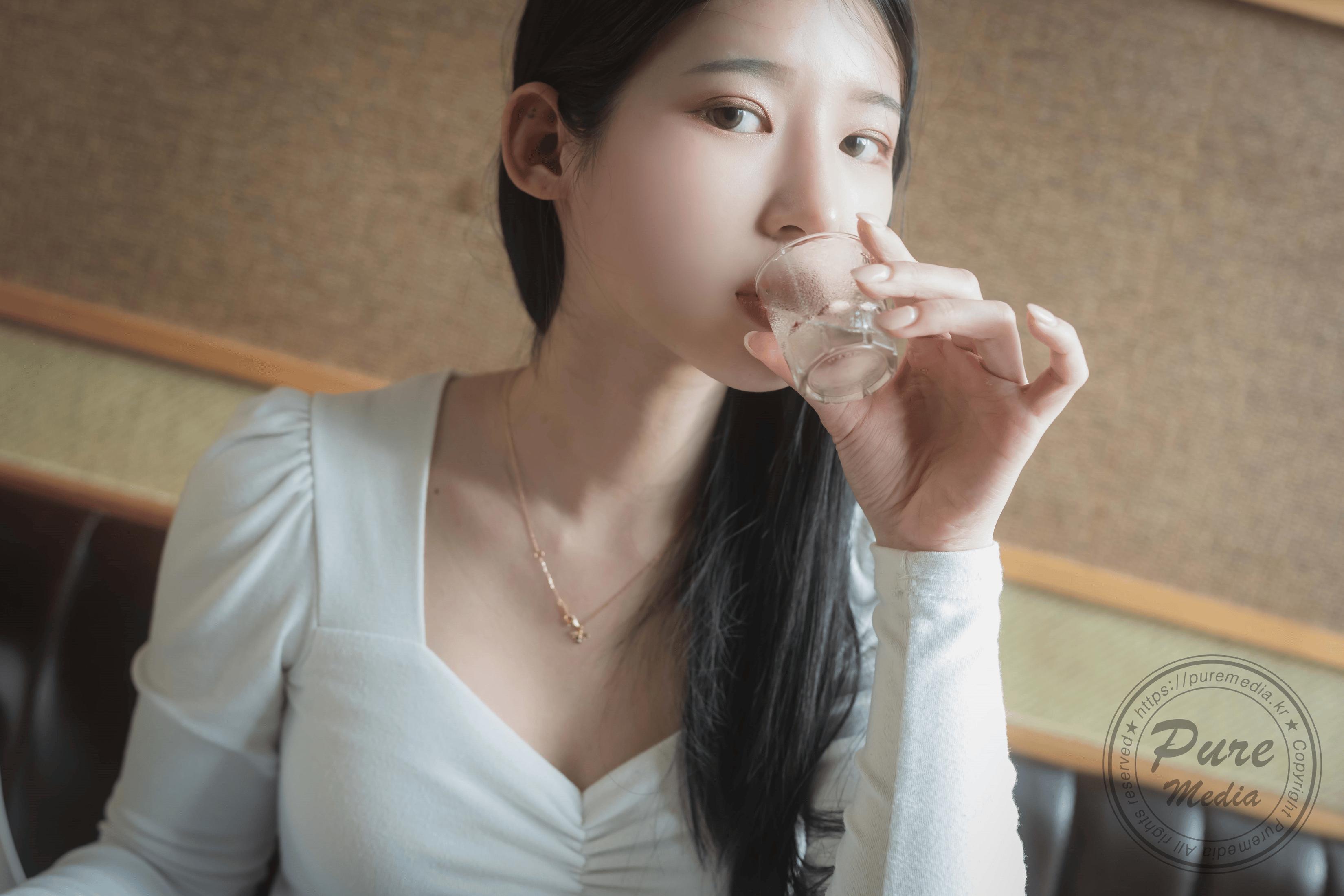 純媒體] 第244卷 曳哈 - 被綁架的地下室辦公室女孩 101P