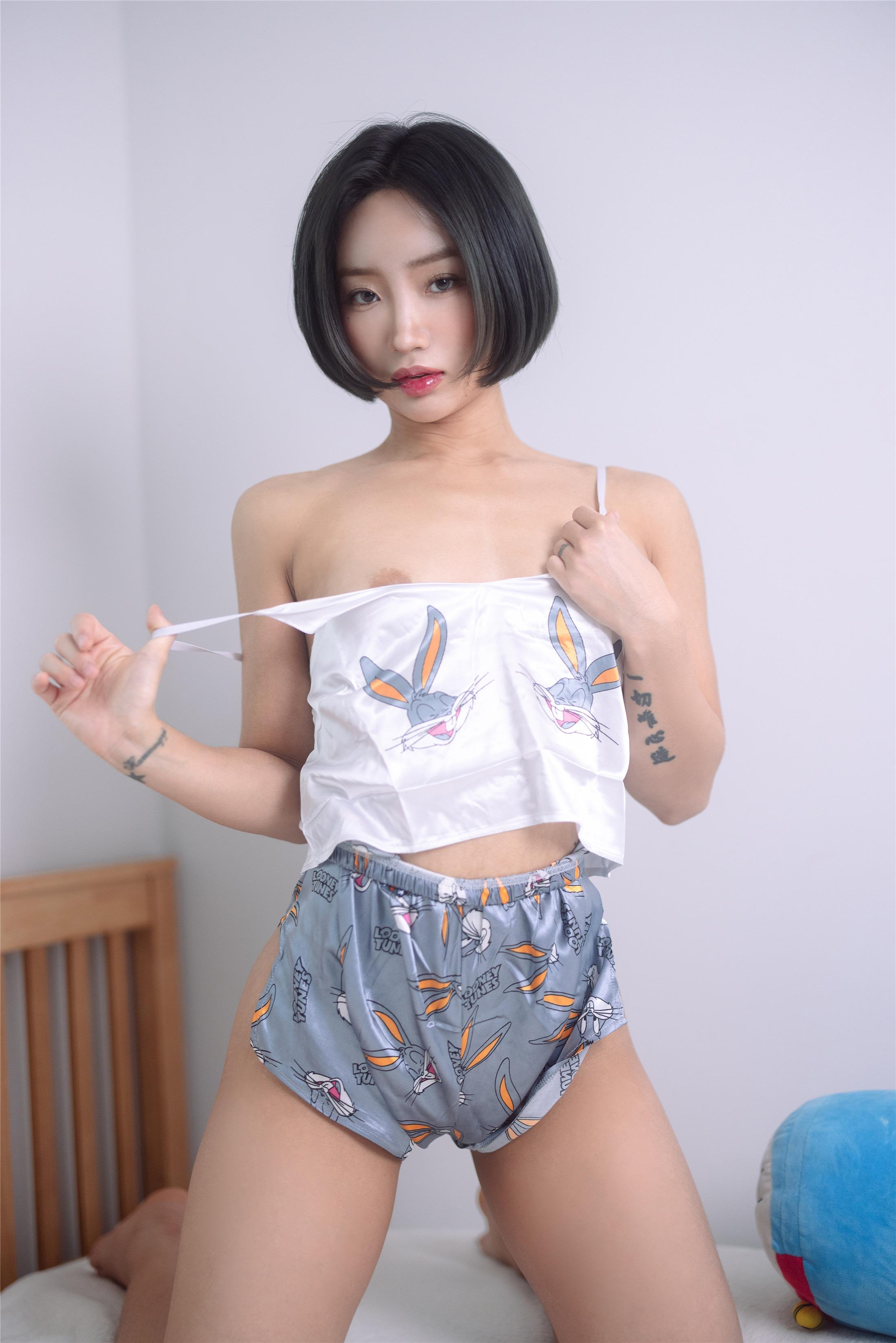 [SWEETBOX] Booty Queen-Vol.01 112p