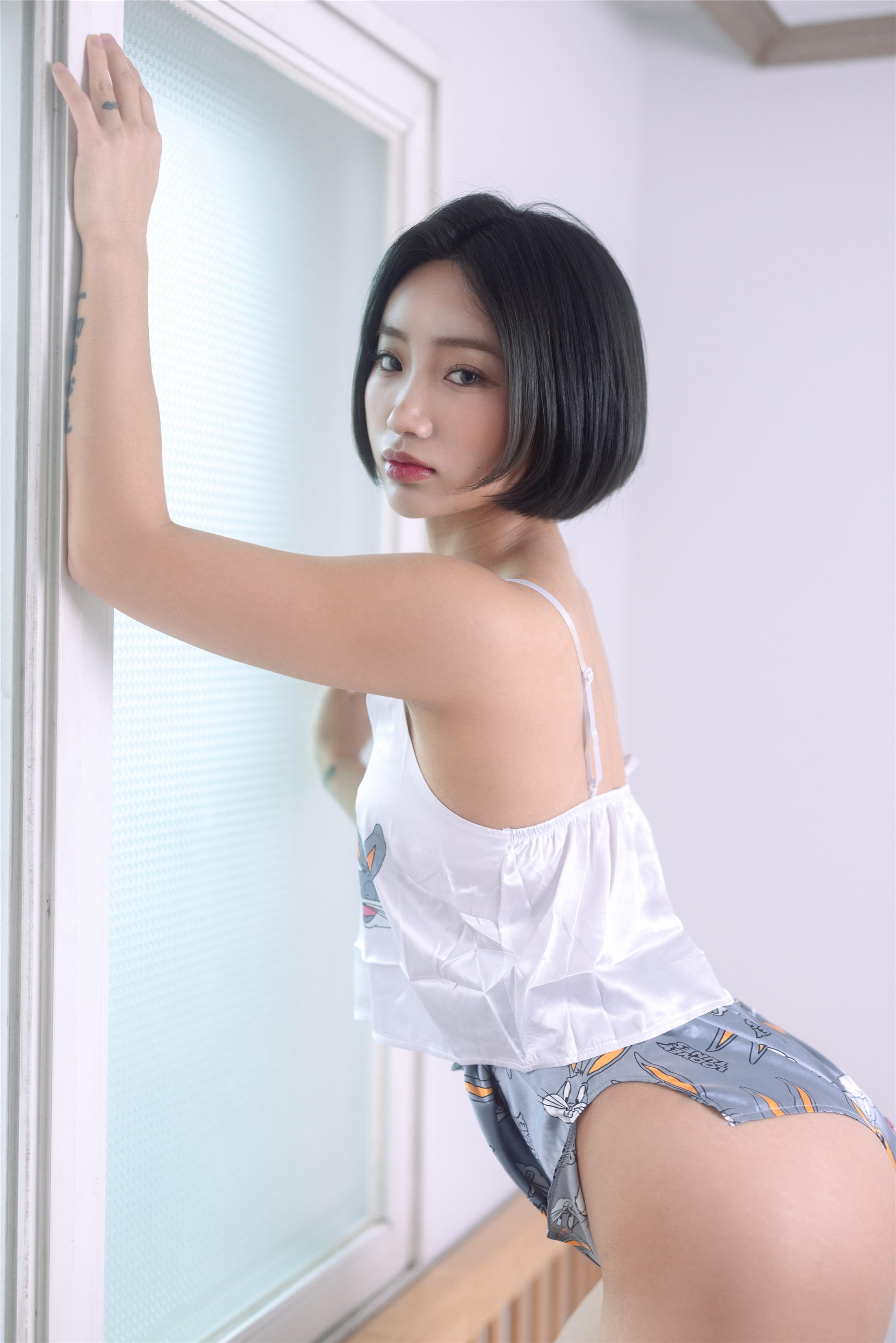 [SWEETBOX] Booty Queen-Vol.01 112p