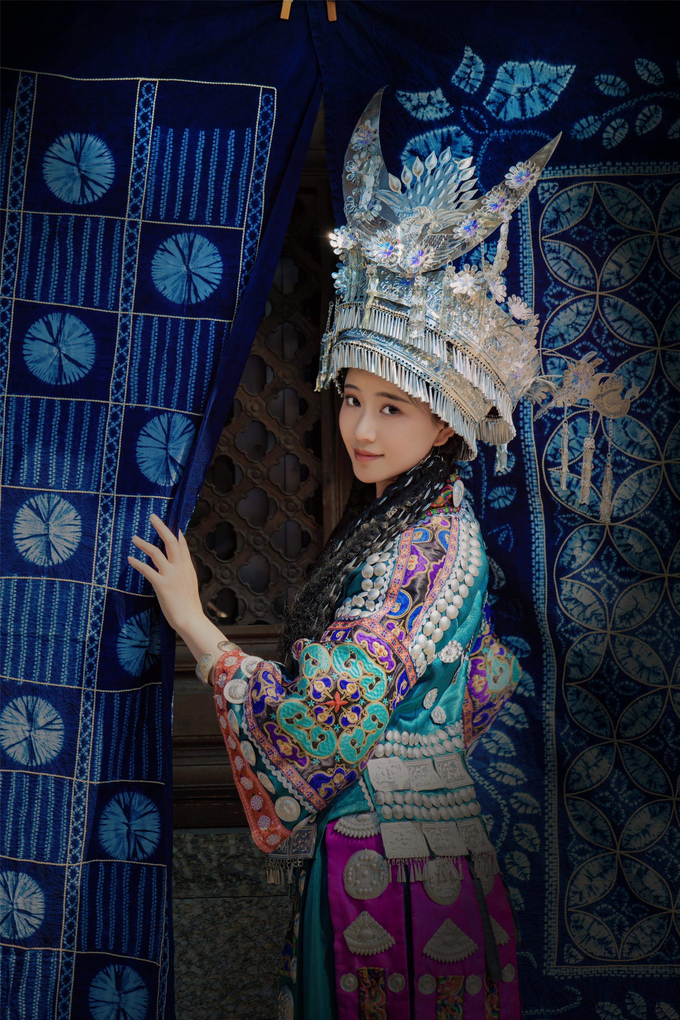 Nian Nian - Miao Border Girl 50P