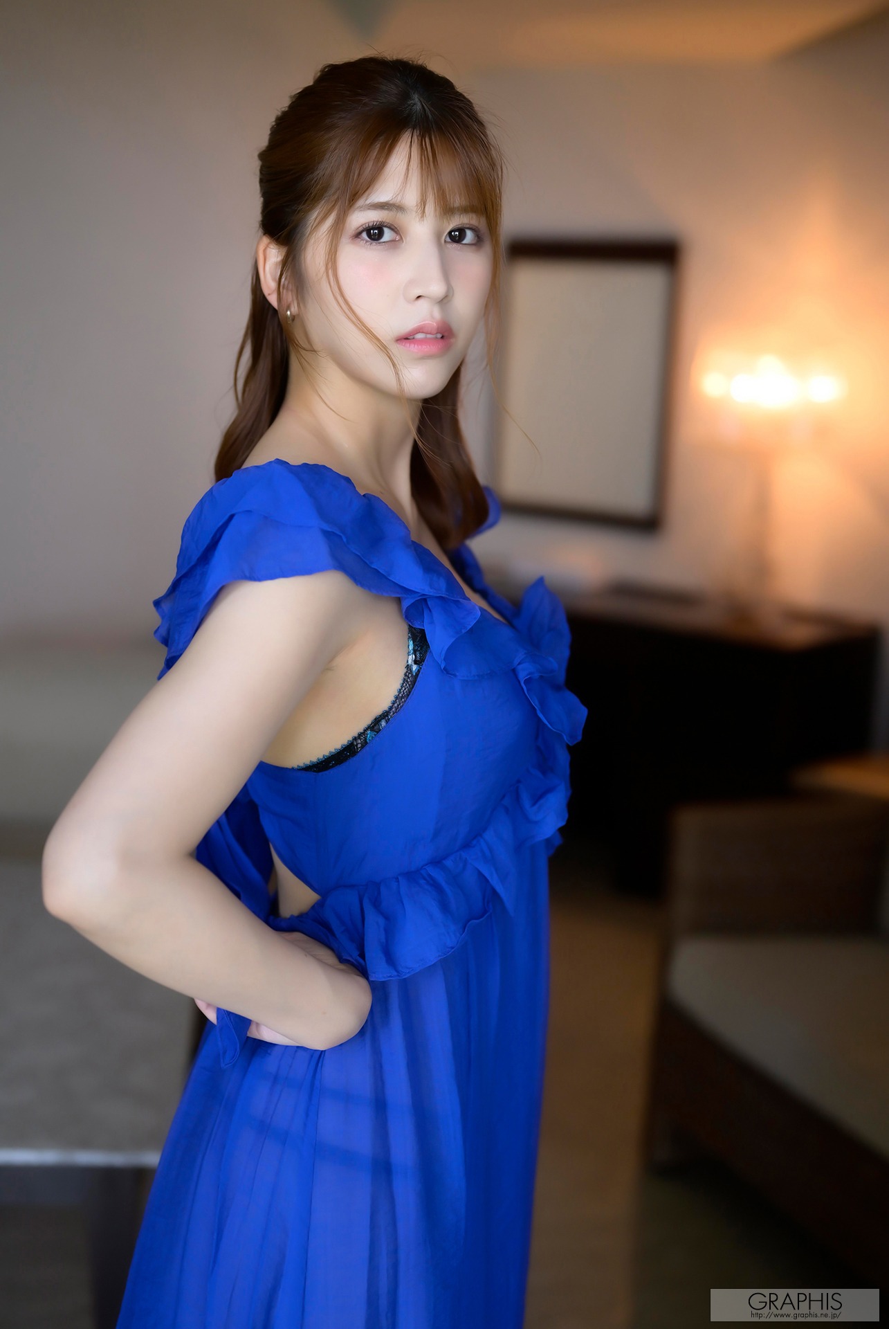 Graphis] Gals – 七森莉莉 Head Over Heels! 141P