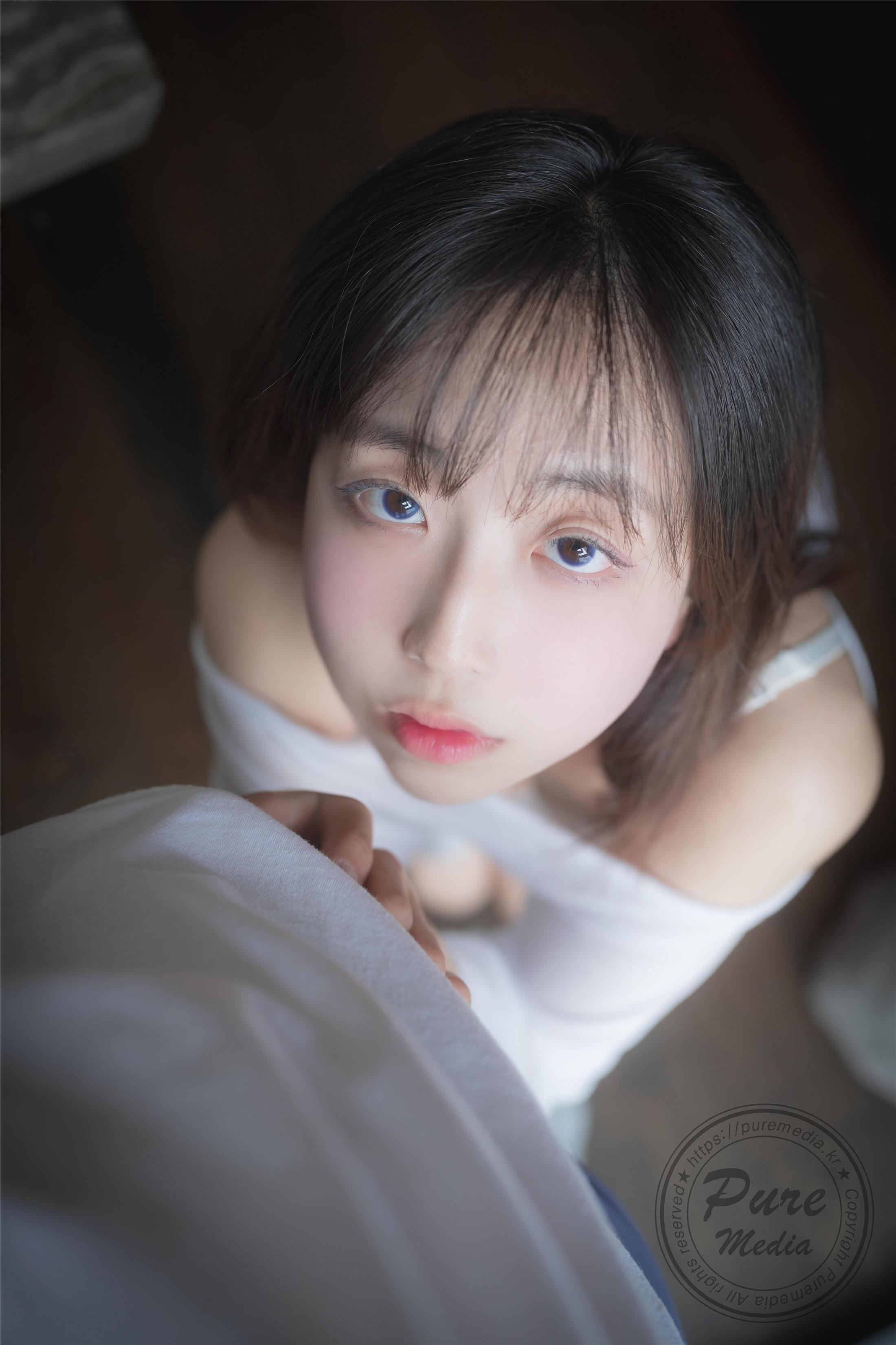 Pure Media Vol.245 Hina Gravure 185P