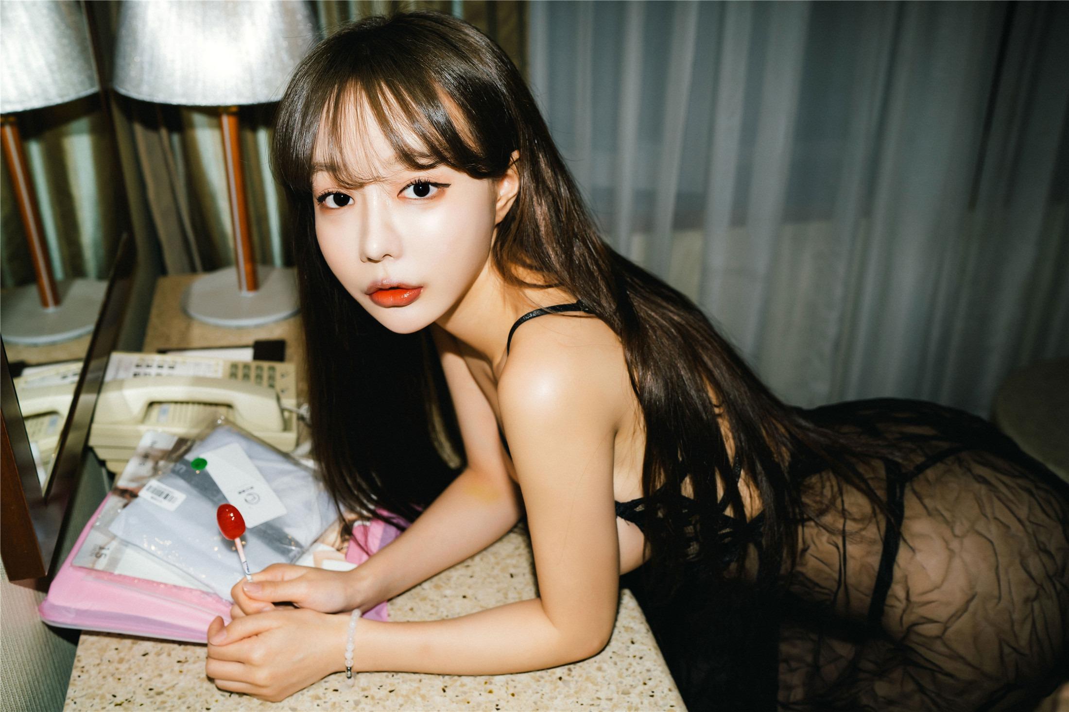 Moon Night Snap] Jucy (Ju-si) - Candy Girl 79P