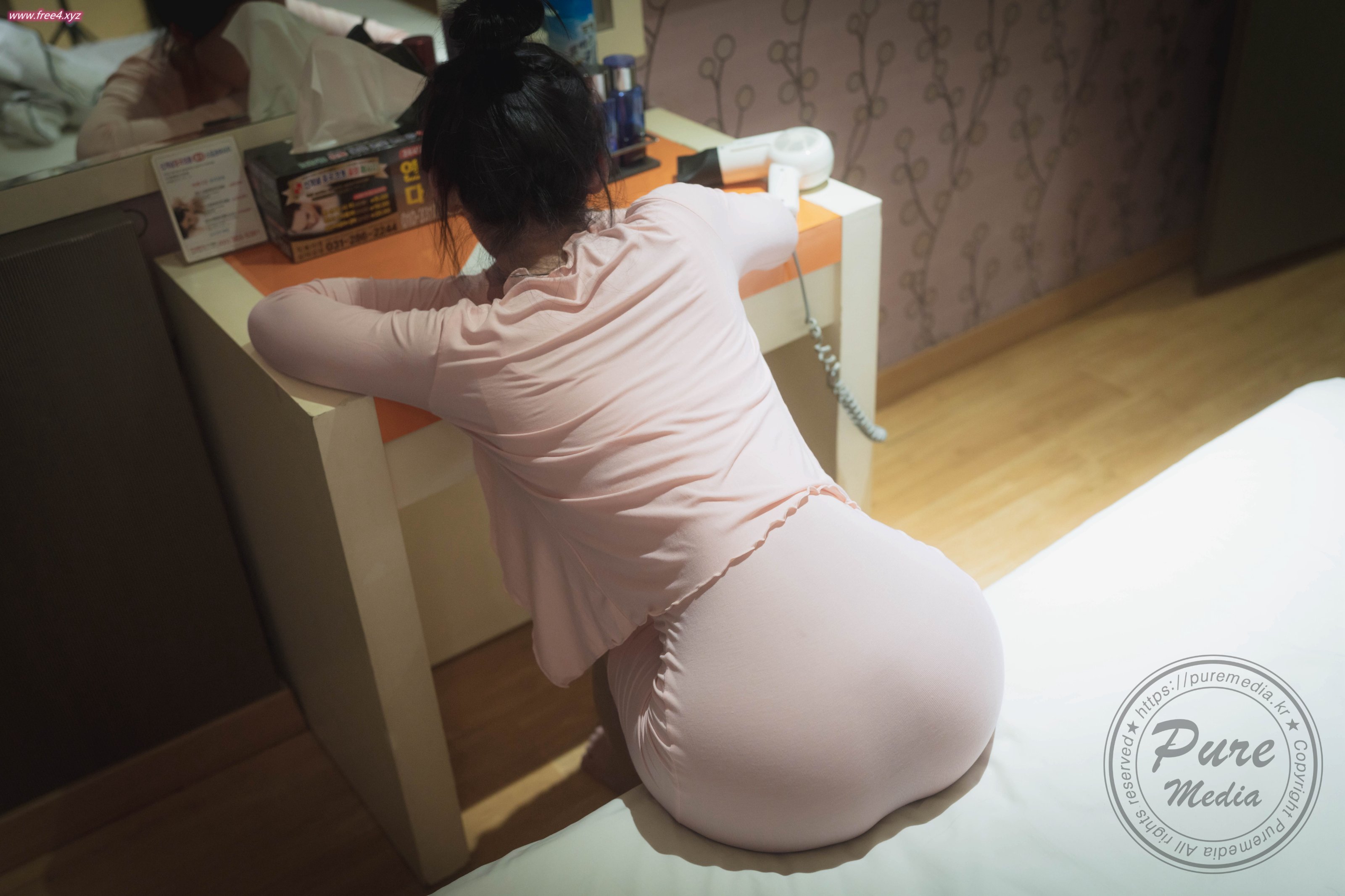 Pure Media] Vol.234 Yeha (예하) - 卡拉OK 變態 應召女郎