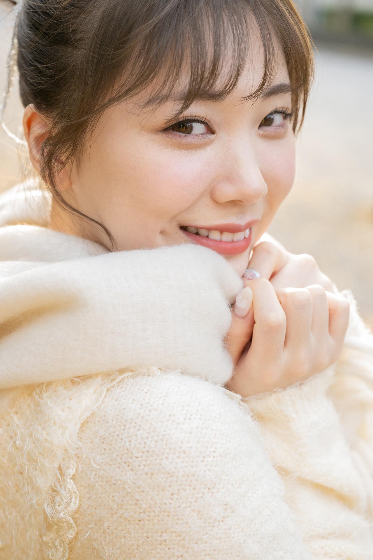 Ishikawa Mio Bewitching LIPS Asa Gei Sexy Actress Photo Book